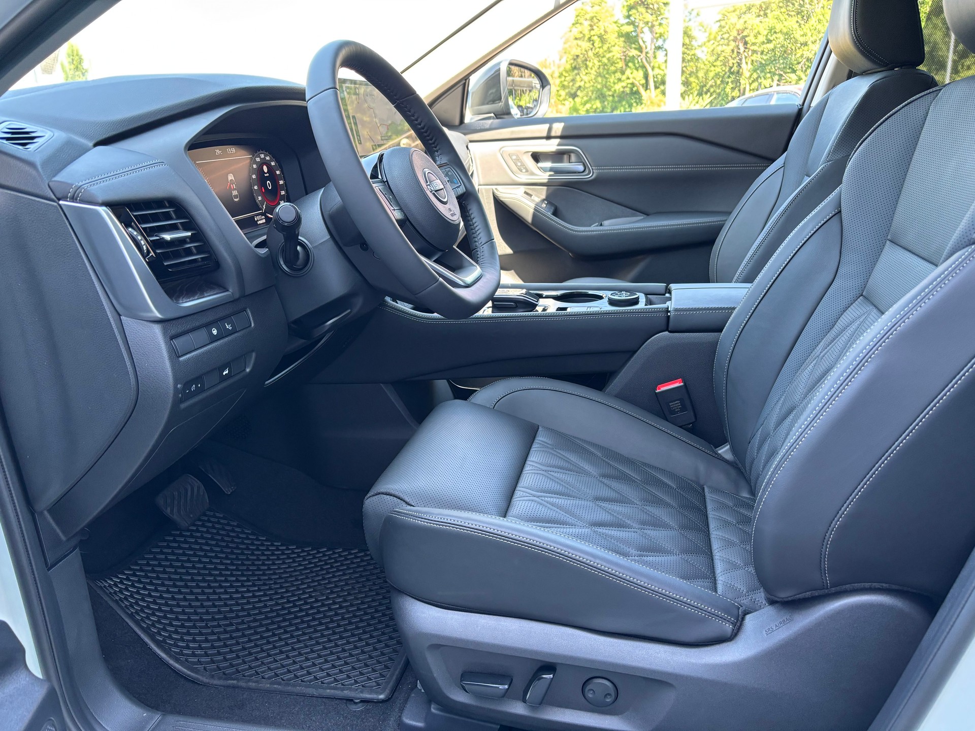 NISSAN X-Trail 1.5 VC e-Power 4WD Tekna+-image-11