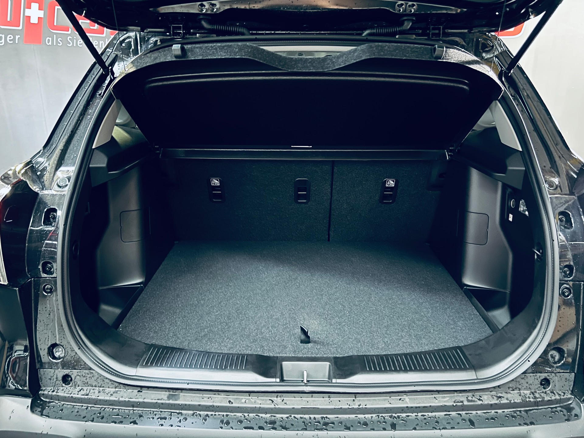 SUZUKI S-Cross 1.4 16V Compact+ MHD Automatic-image-12