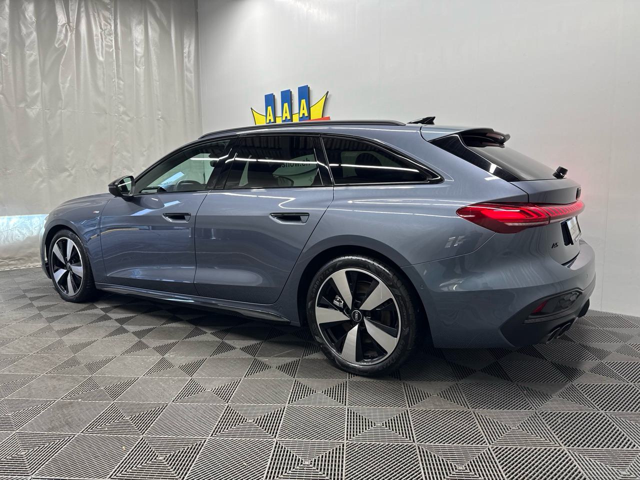 AUDI A5 Avant TDI 150 kW S tronic S-Line-showroom-element-1