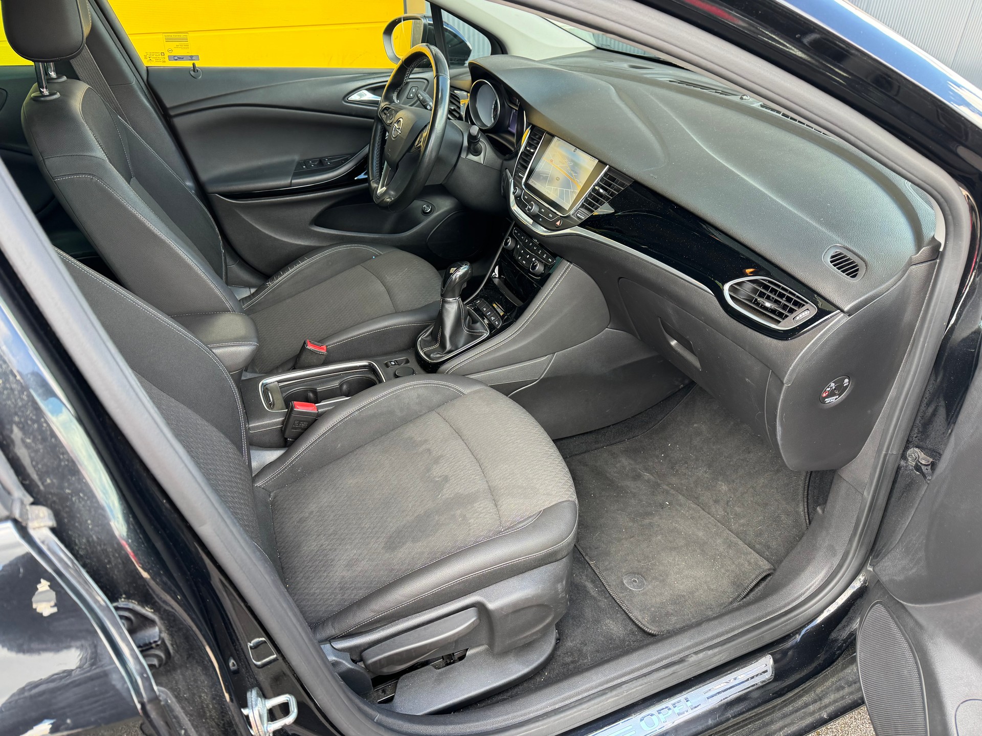 OPEL Astra Sports Tourer 1.4i Turbo Excellence-image-14