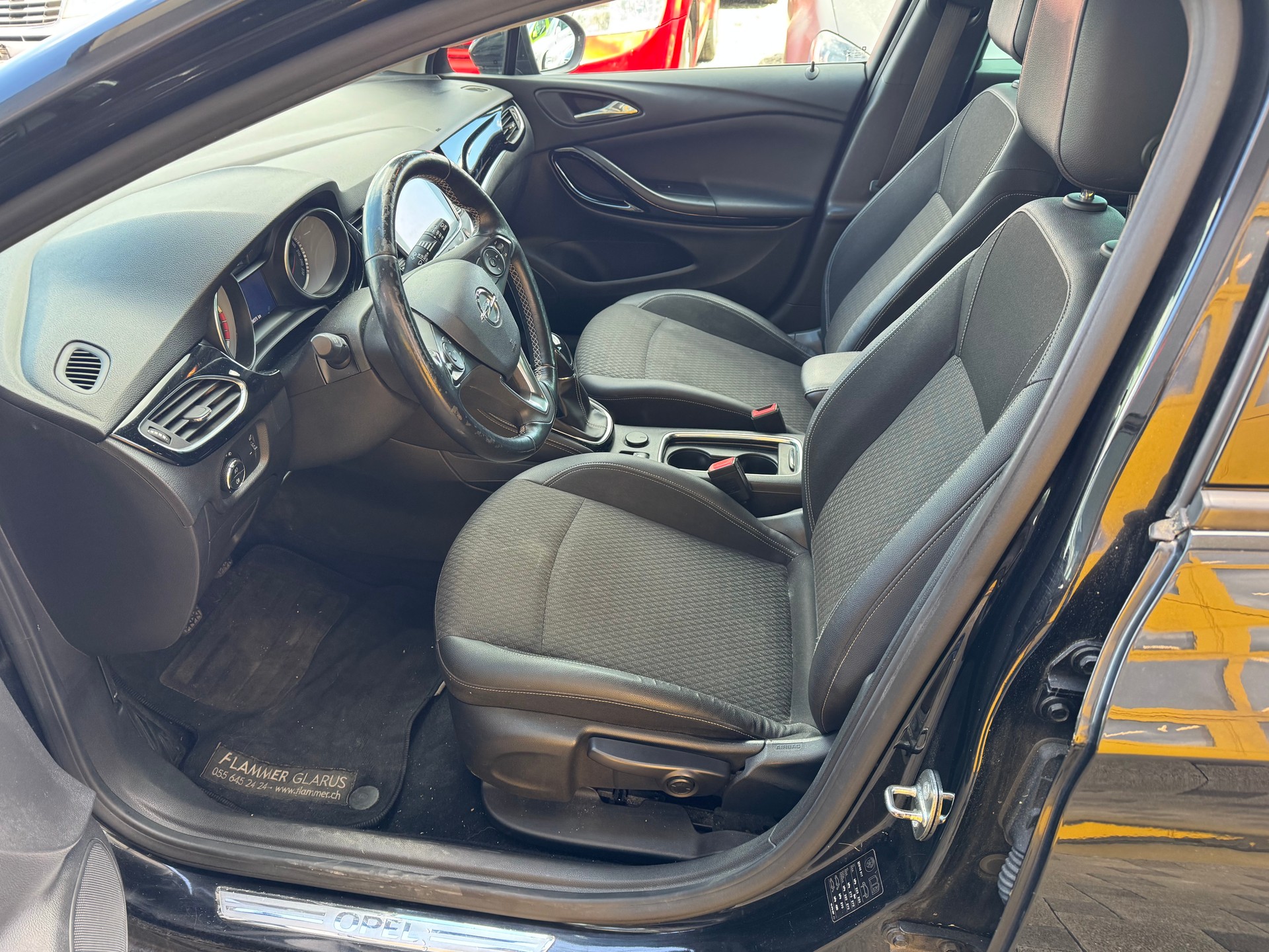 OPEL Astra Sports Tourer 1.4i Turbo Excellence-image-10