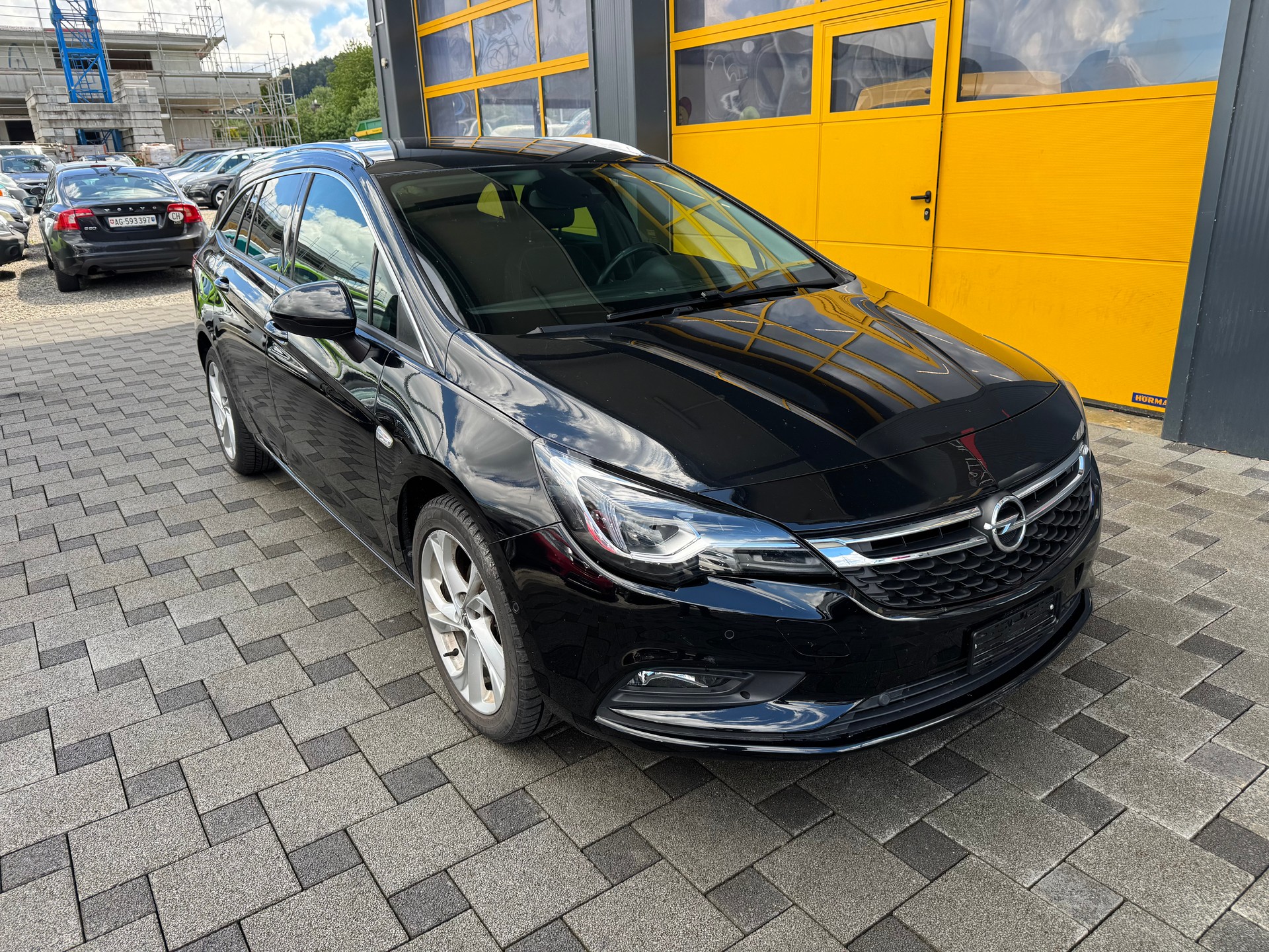 OPEL Astra Sports Tourer 1.4i Turbo Excellence-image-2