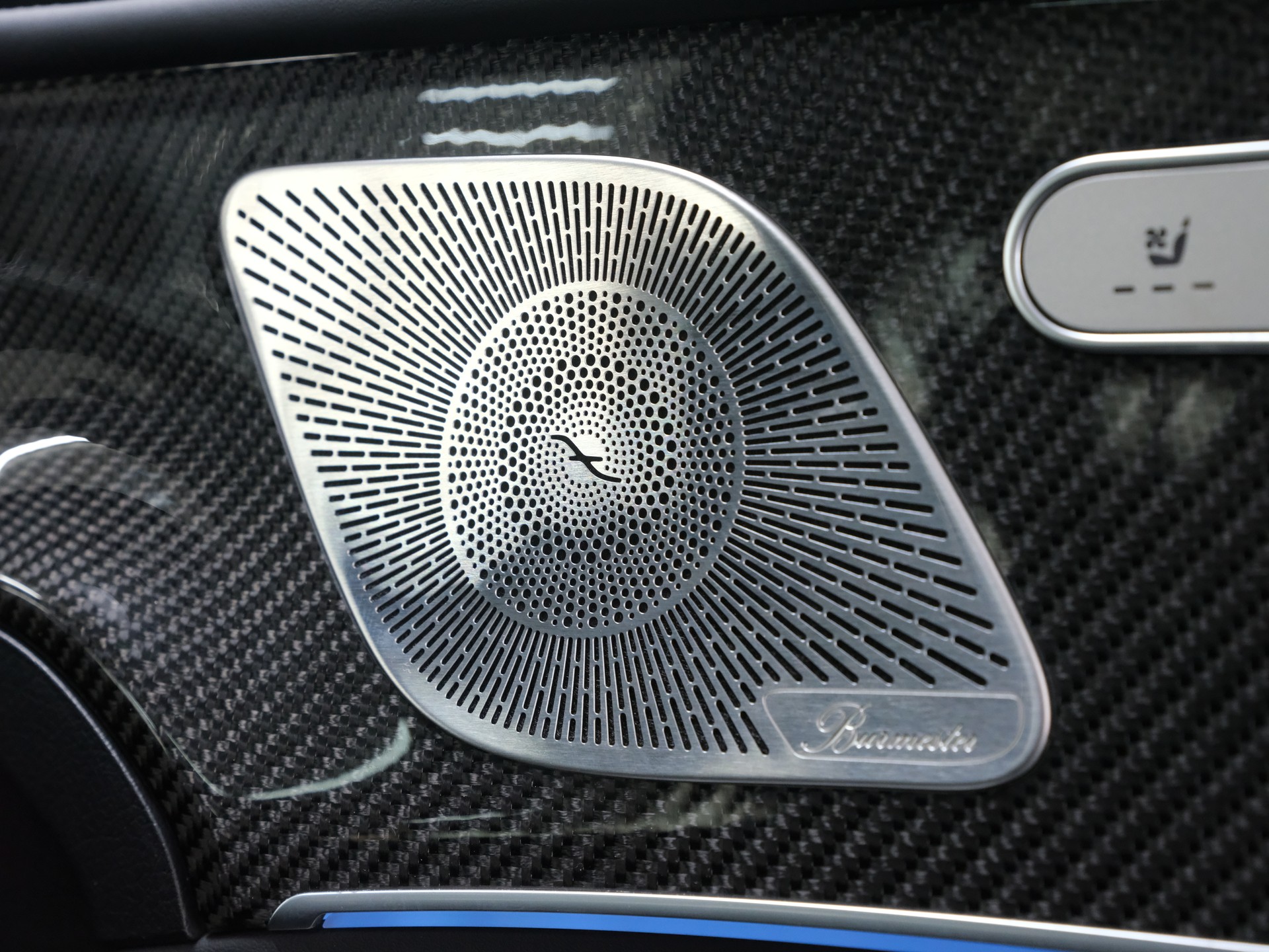 MERCEDES-BENZ GLE Coupé 63 S AMG 4Matic+ Speedshift *Burmester* *Carbon Packet* *Werksgarantie*-image-17