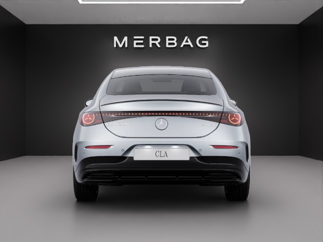 MERCEDES-BENZ CLA 220 4Matic 8G-DCT-image-3