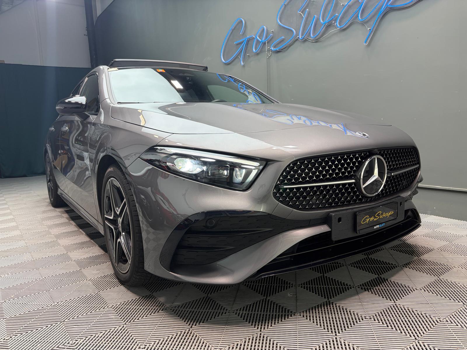 MERCEDES-BENZ A 200 7G-DCT-showroom-element-2