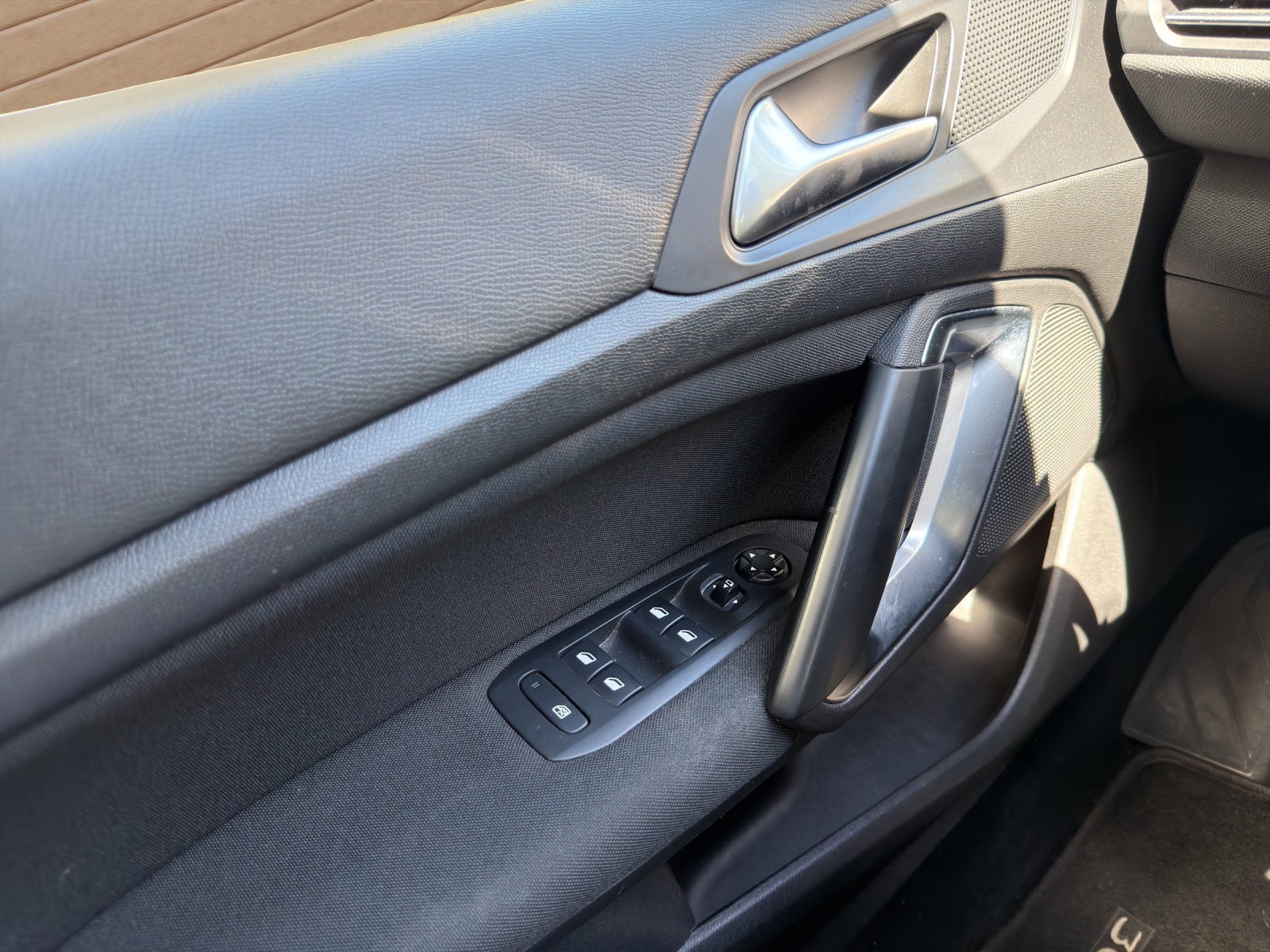 PEUGEOT 308 1.2 PureTech 130 Active S/S-image-12