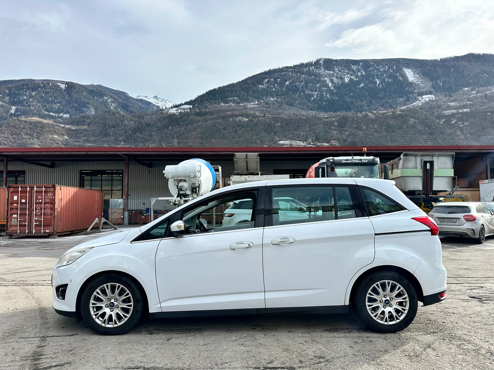 FORD Grand C-Max 1.6 SCTi Titanium-image-4