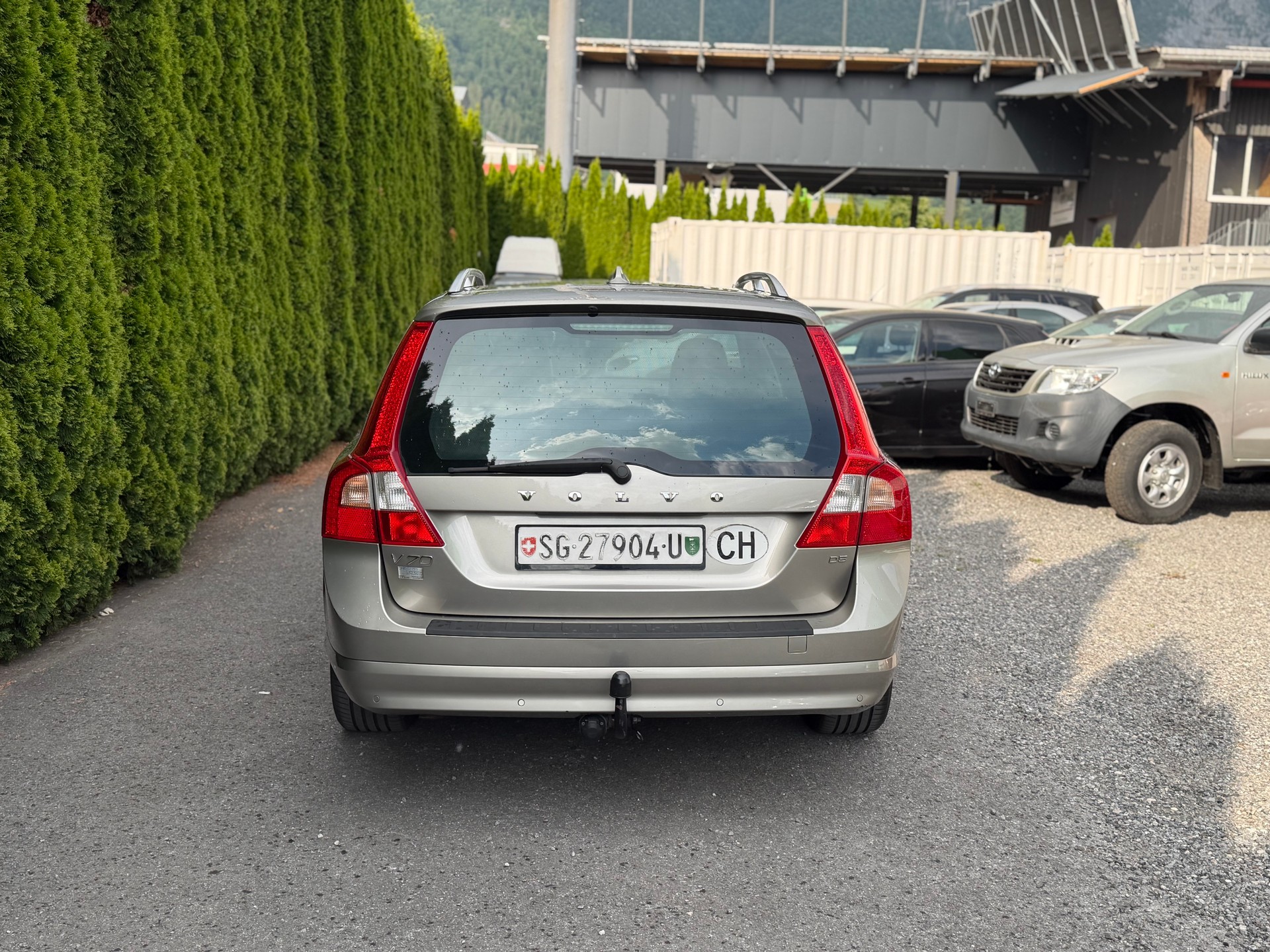 VOLVO V70 D5 Momentum-image-5