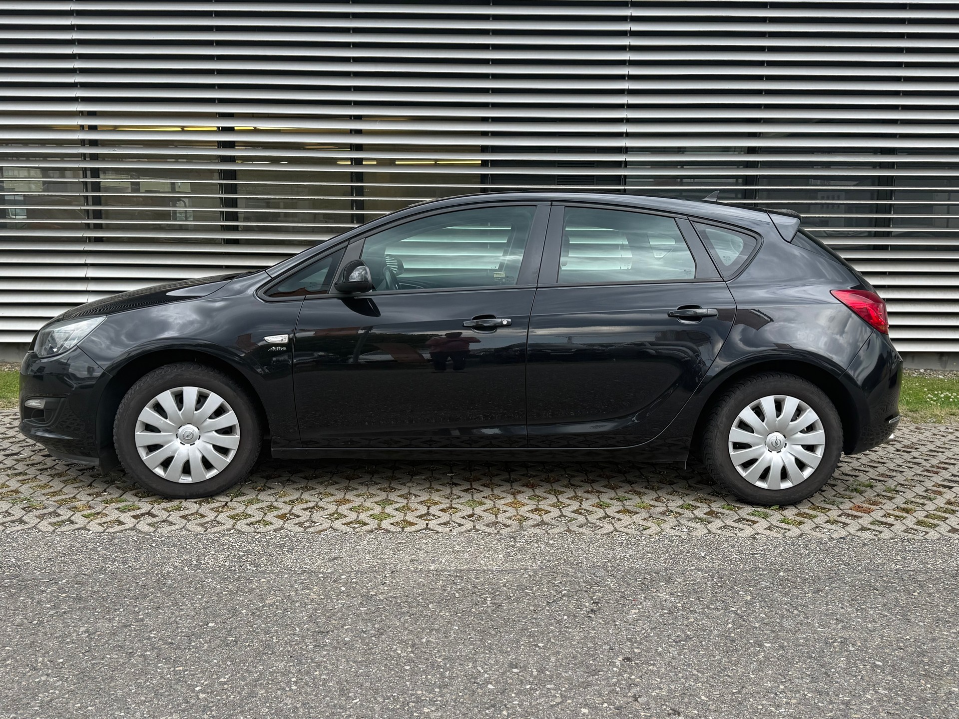 OPEL Astra 1.4i 16V Turbo Sport-image-1