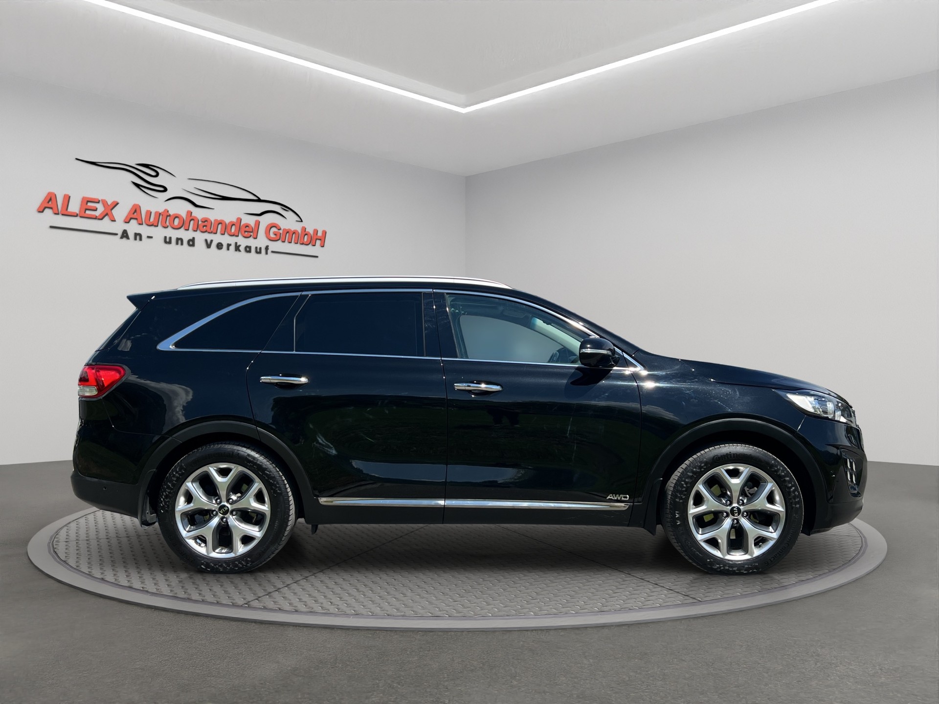 KIA Sorento 2.2 CRDI Style 7Plätze Automatic-image-6