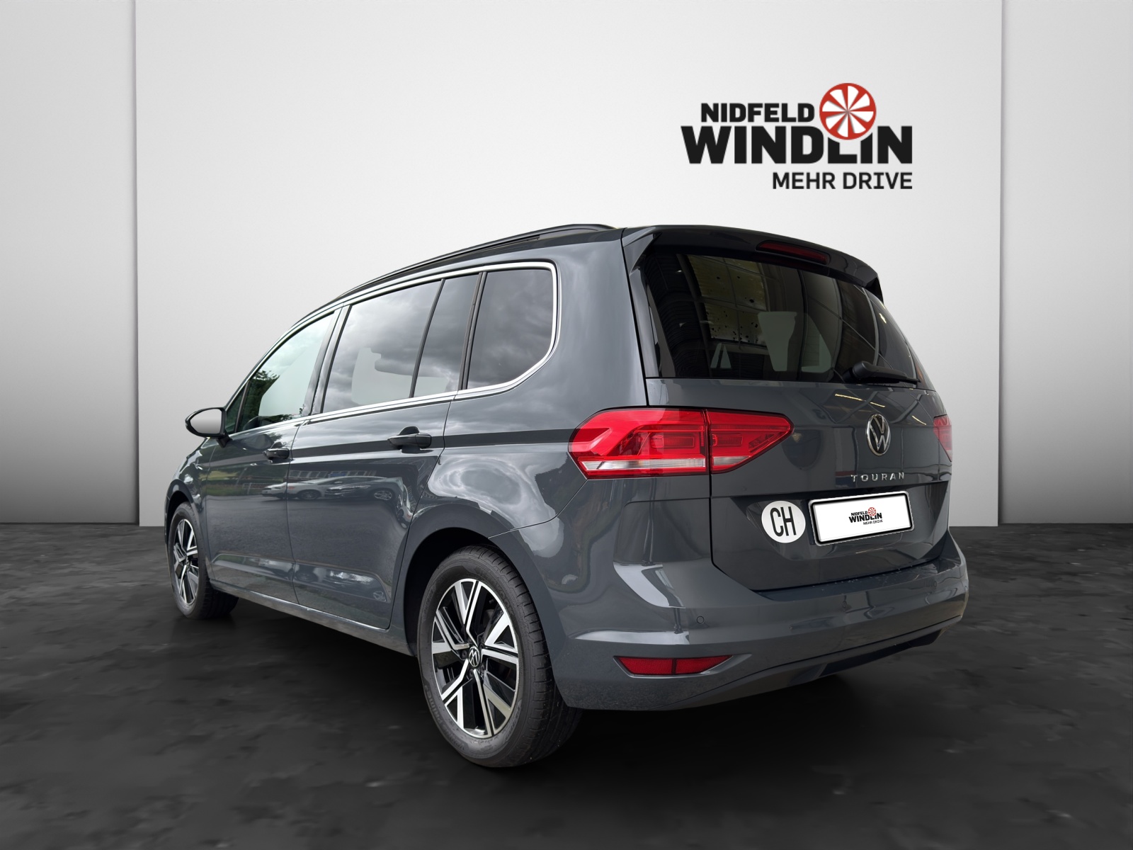 VW Touran 1.5 TSI Comfortline DSG-showroom-element-3