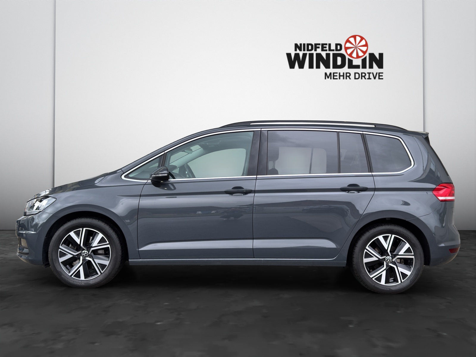 VW Touran 1.5 TSI Comfortline DSG-showroom-element-2