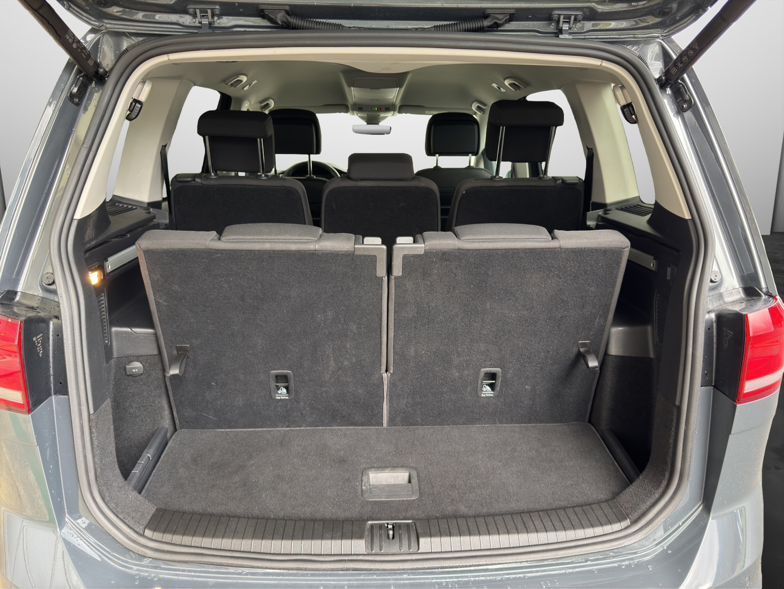 VW Touran 1.5 TSI Comfortline DSG-image-14