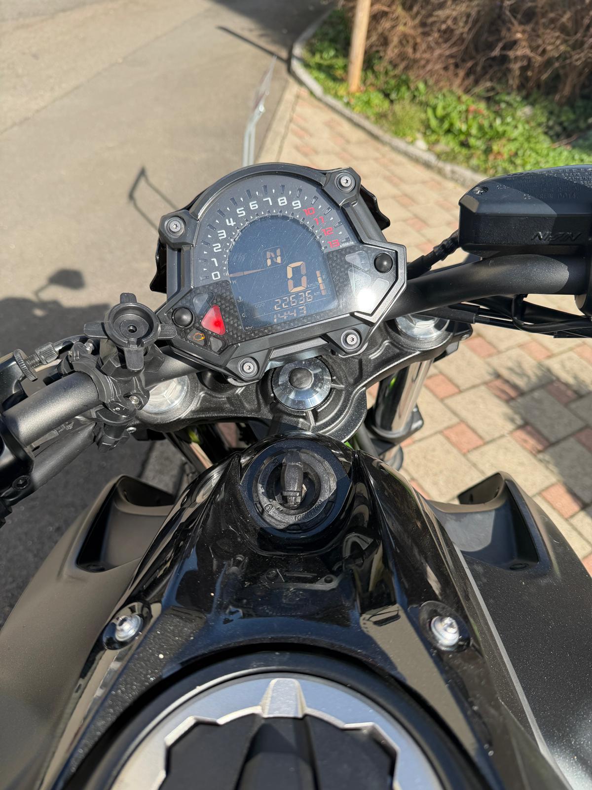 KAWASAKI Z 650 ABS-image-1