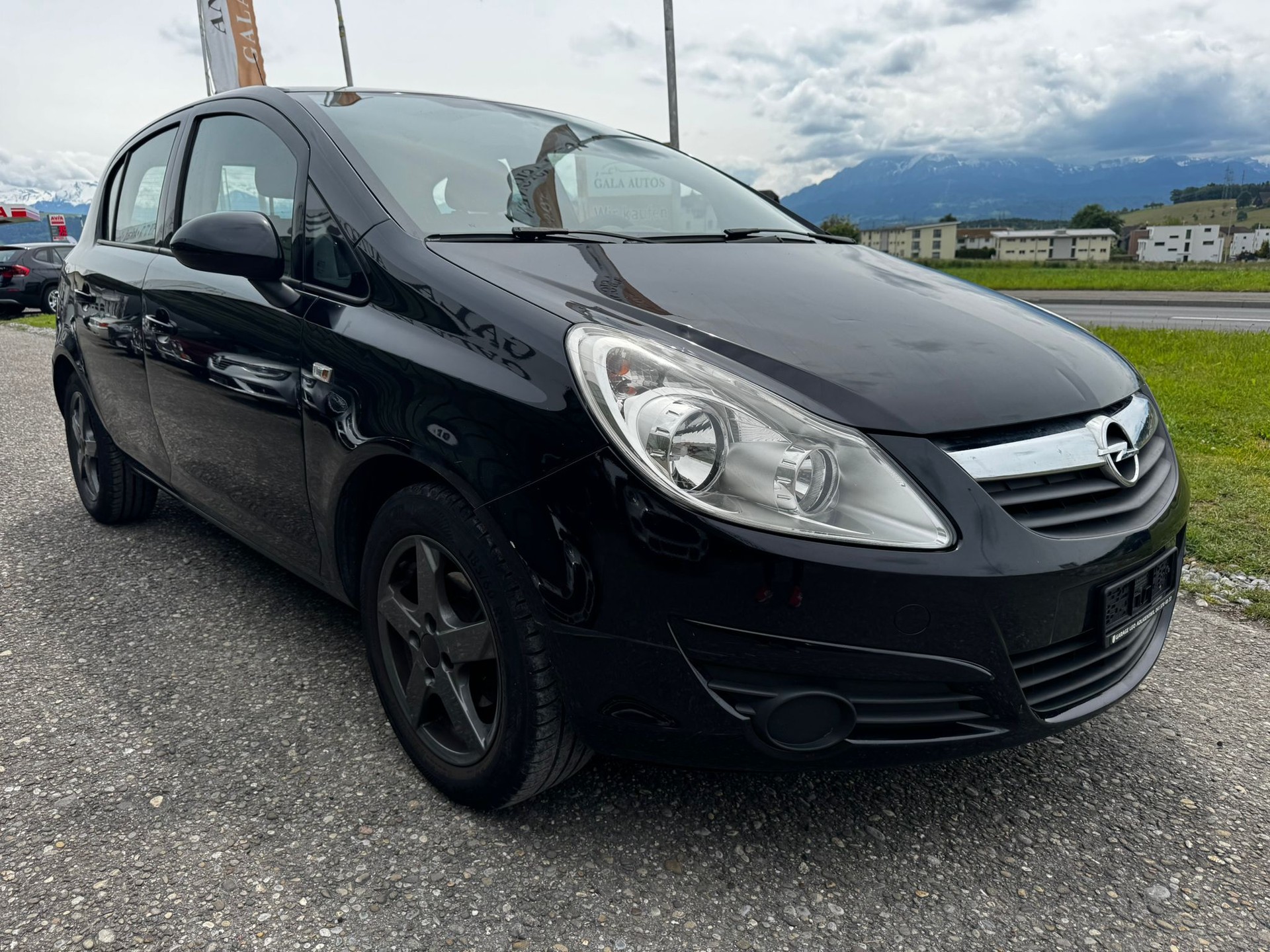 OPEL Corsa 1.4 TP Enjoy-image-2