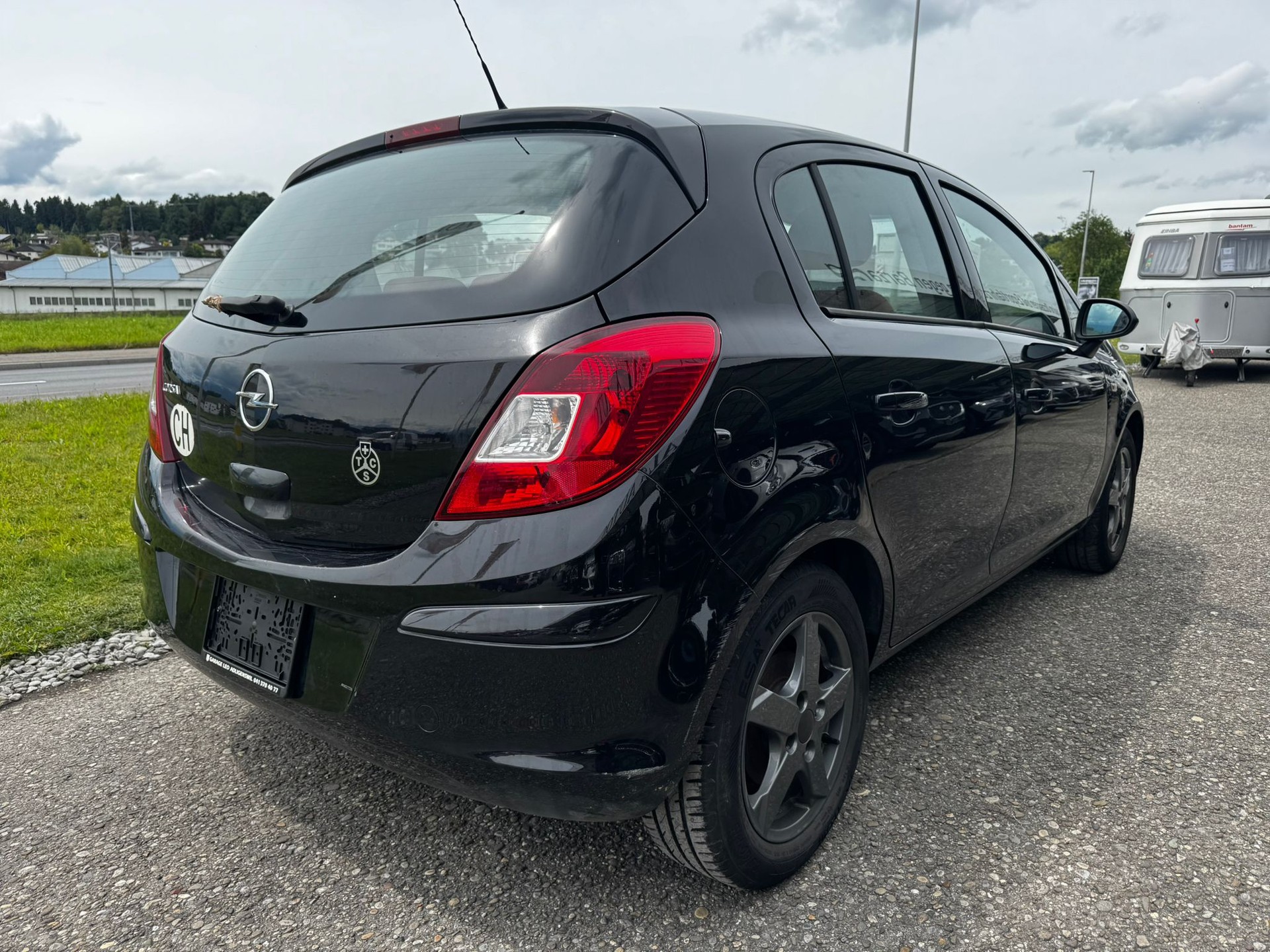 OPEL Corsa 1.4 TP Enjoy-image-4