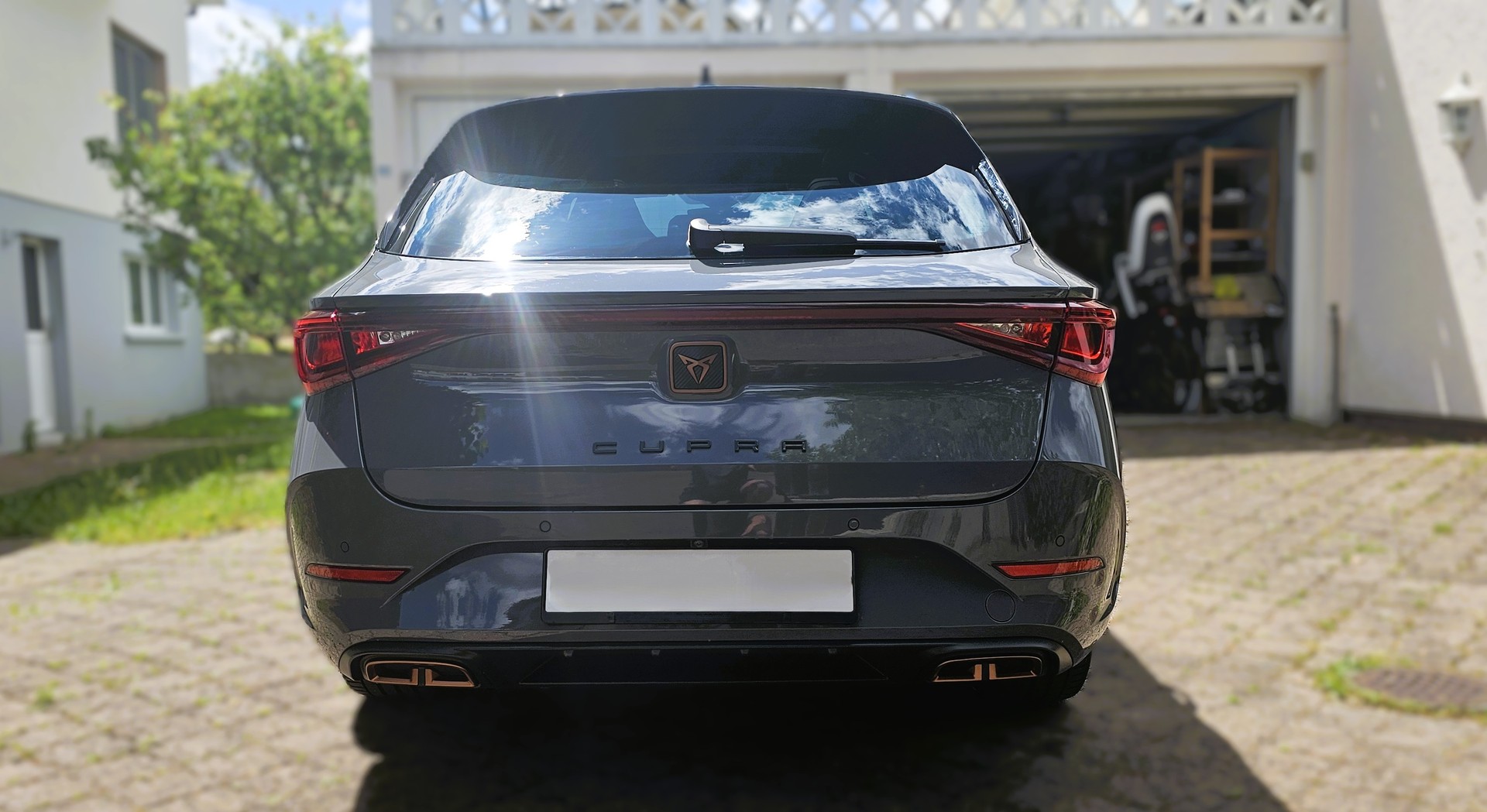 CUPRA LEON ST 1.4 e-HYBRID pHEV DSG-image-4