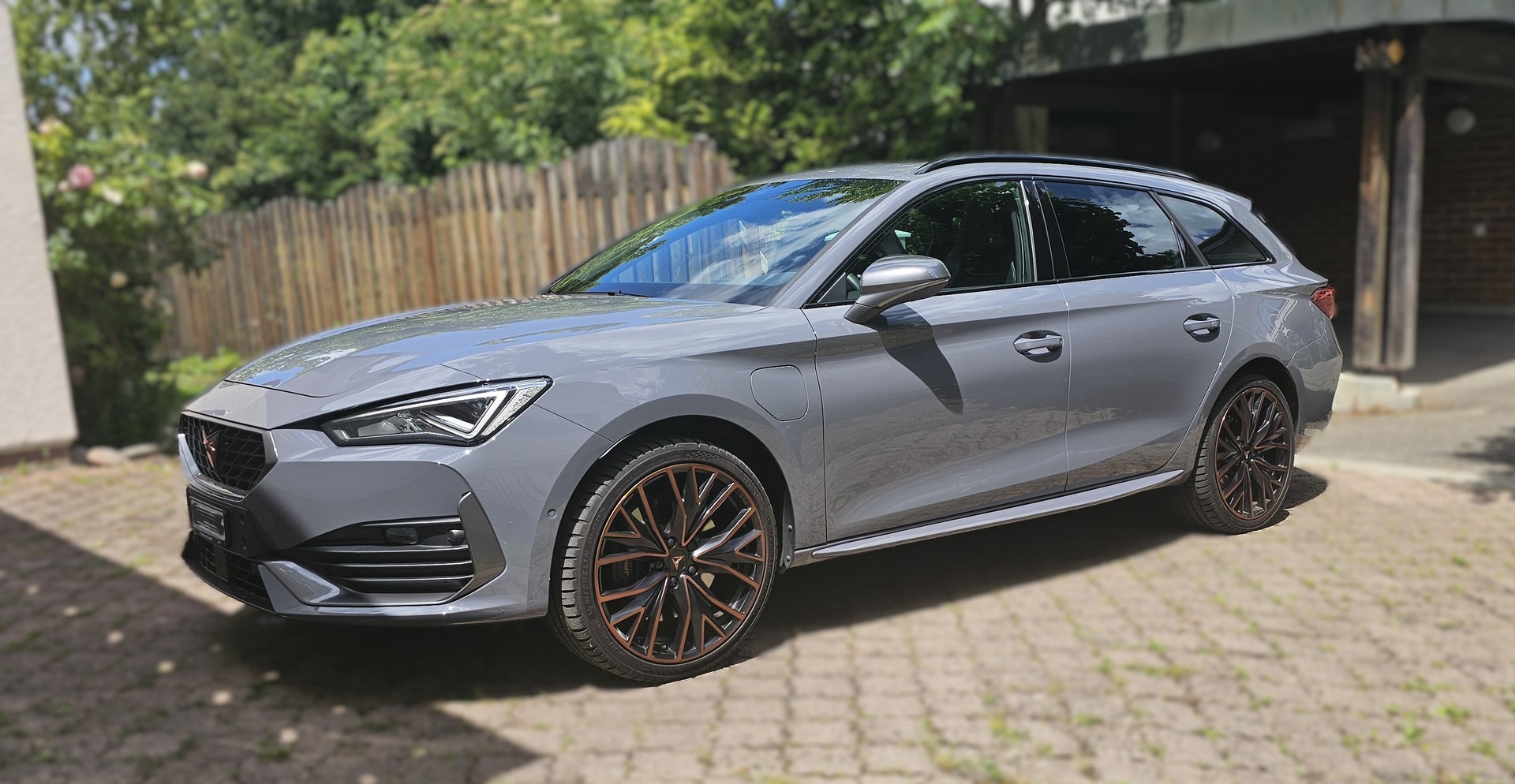 CUPRA LEON ST 1.4 e-HYBRID pHEV DSG-image-7