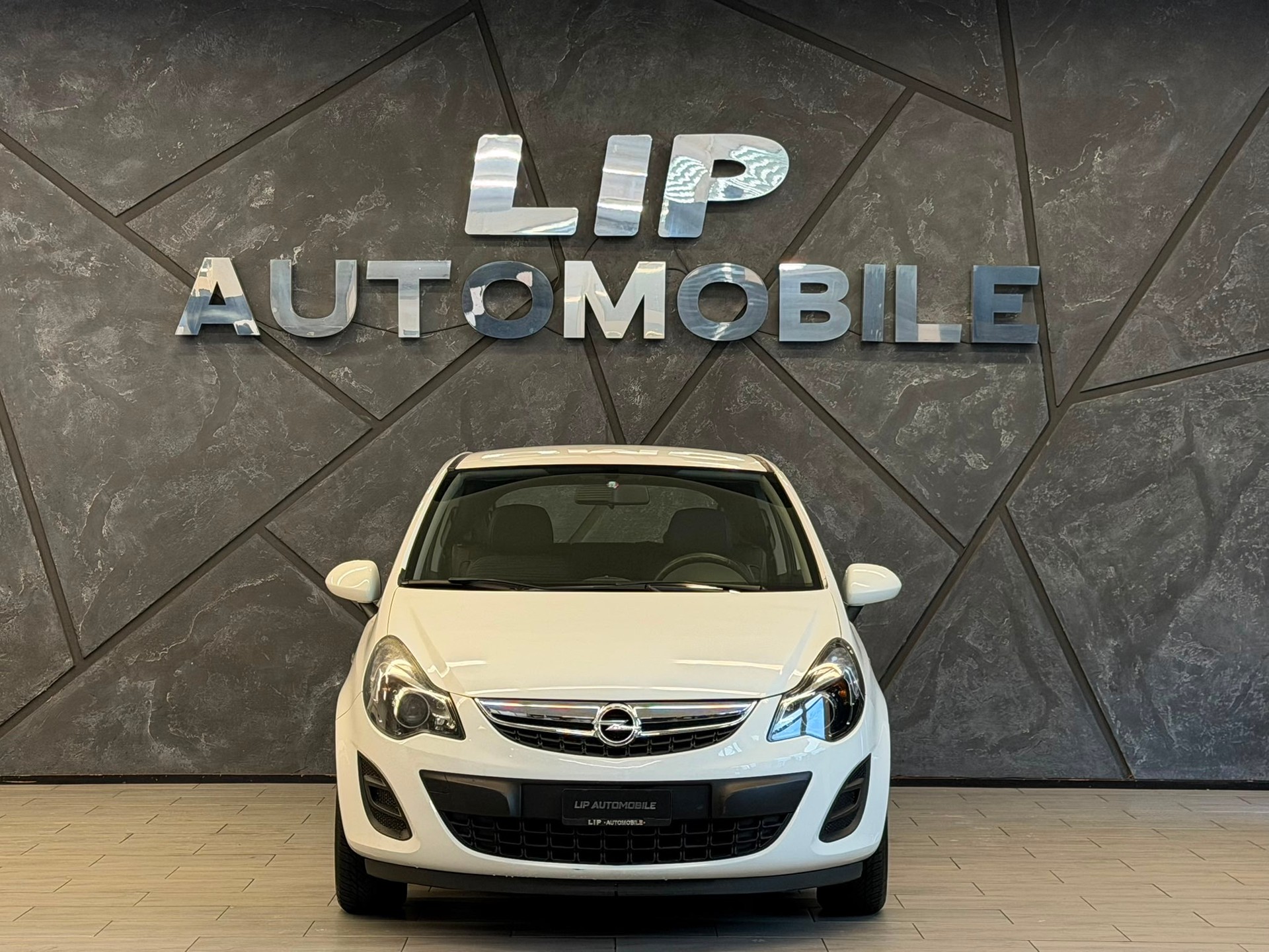 OPEL Corsa 1.4 TP Final Edition-showroom-element-1