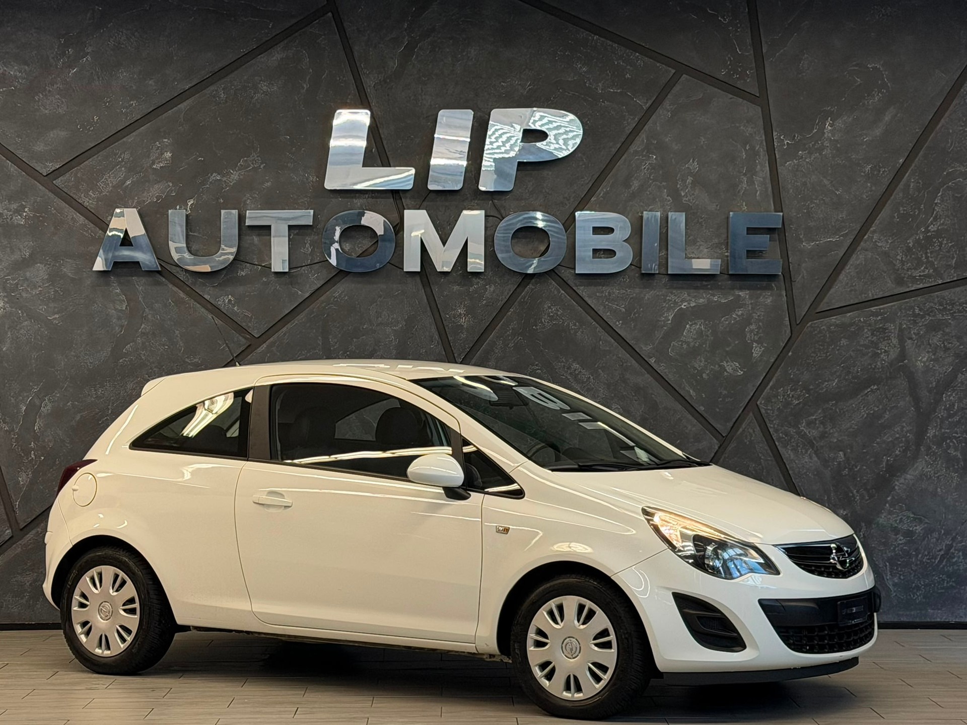 OPEL Corsa 1.4 TP Final Edition-showroom-element-2