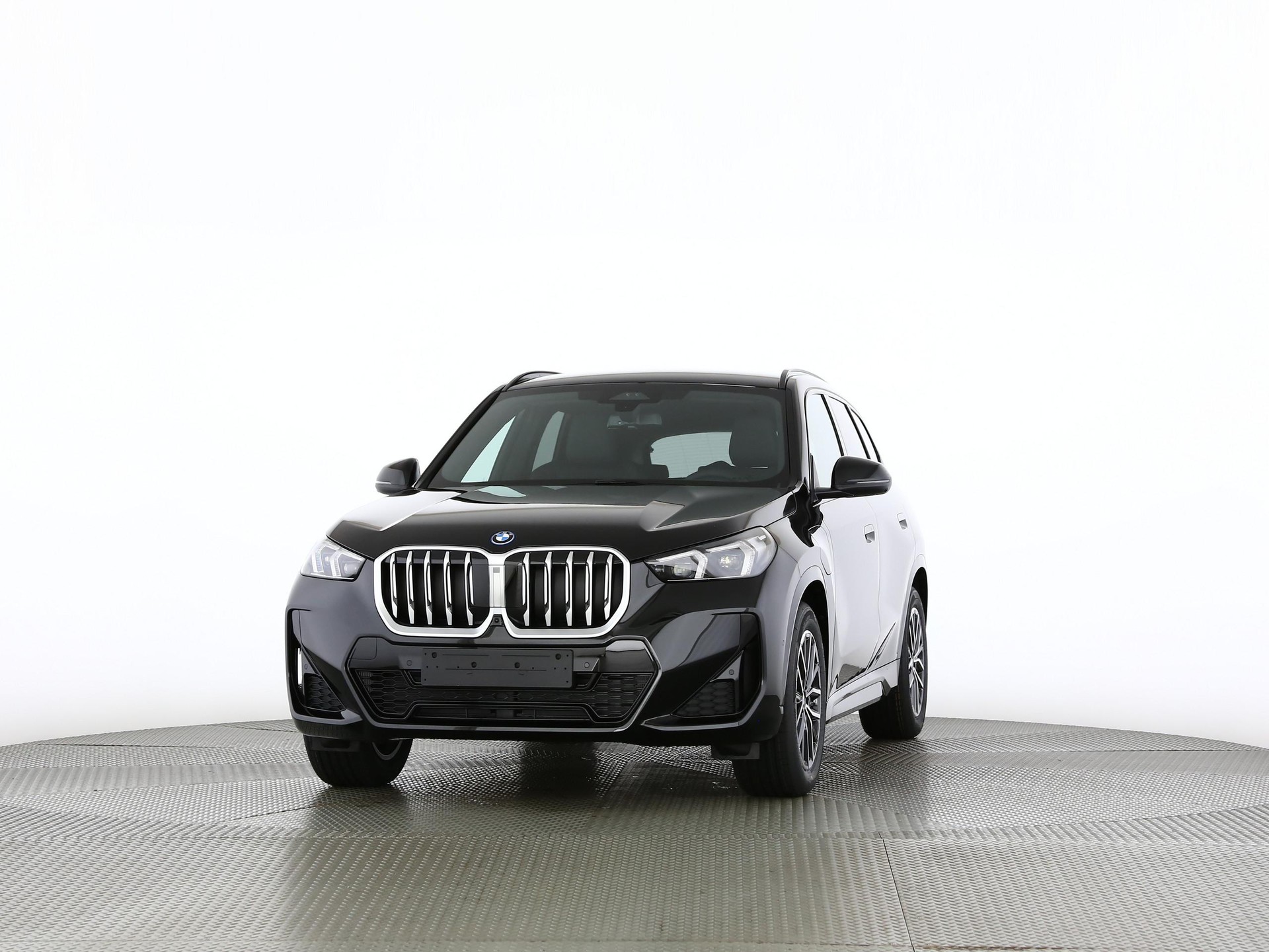 BMW X1 30e xDrive paddles-image-6