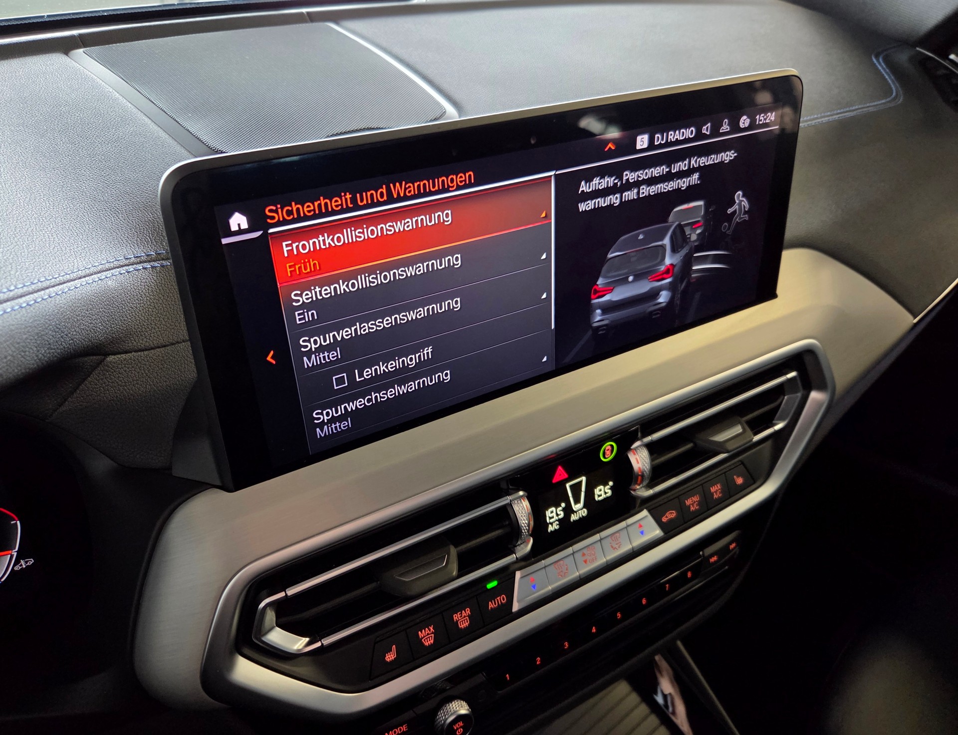 BMW X3 M40i-image-14