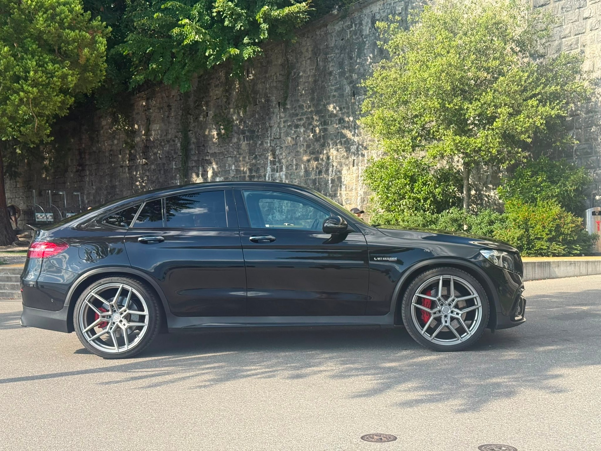 MERCEDES-BENZ GLC Coupé 63 S AMG 4Matic+ 9G-Tronic-showroom-element-3