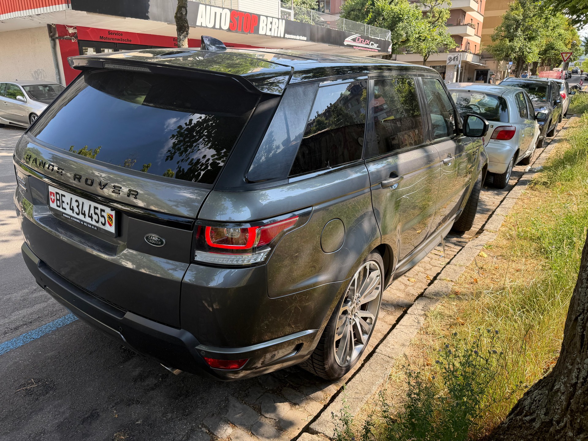LAND ROVER Range Rover Sport 5.0 V8 SC Autobiography DynamicA-image-5