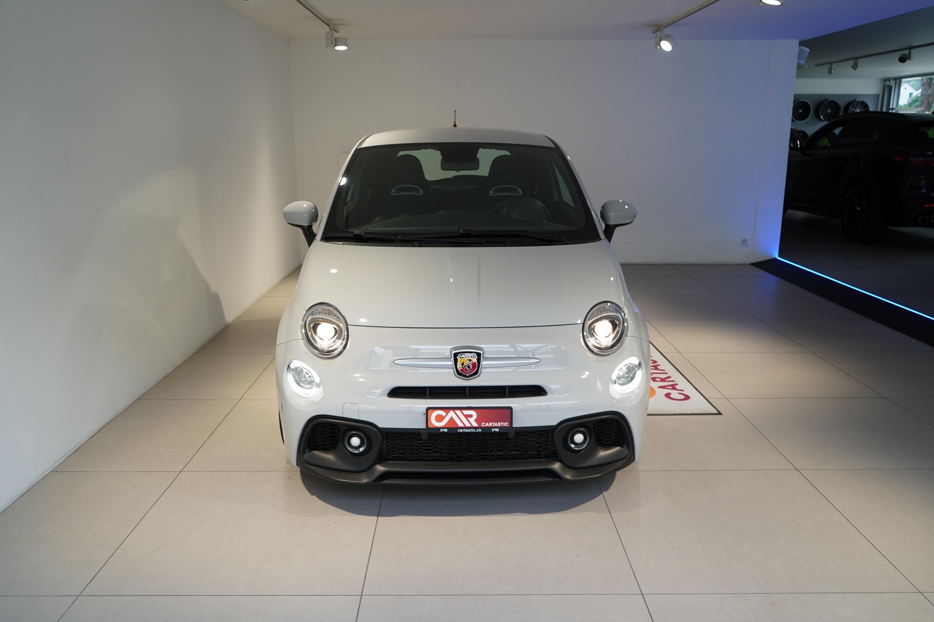 FIAT 595 Abarth 1.4 T-Jet 165-showroom-element-2