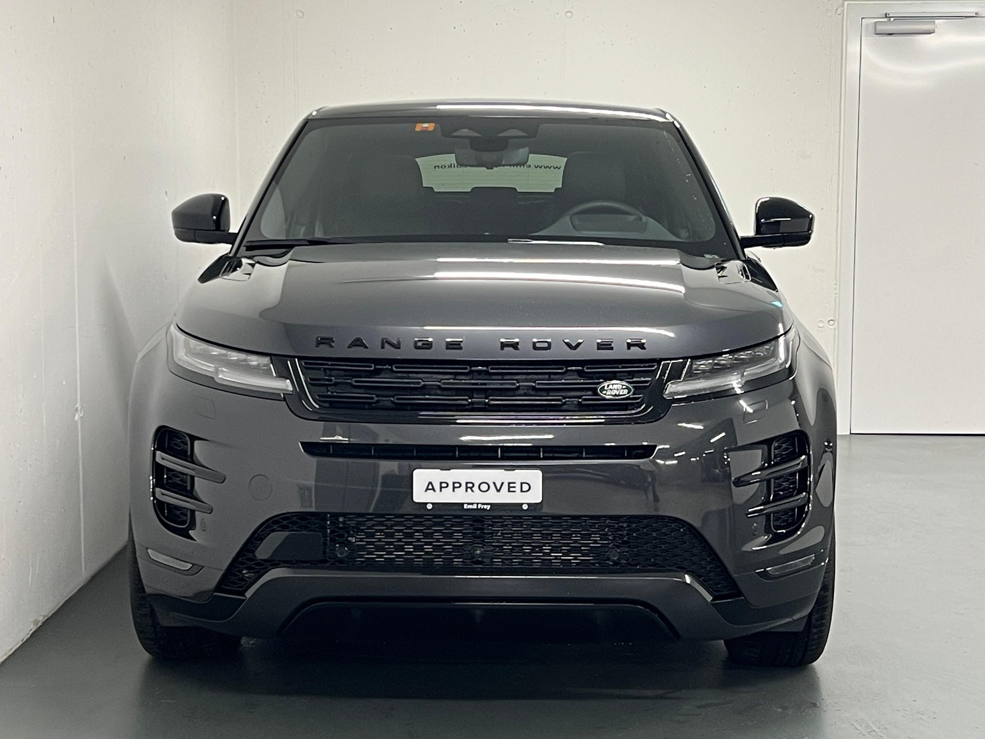 LAND ROVER Range Rover Evoque 1.5 T 270e Dynamic HSE-image-13