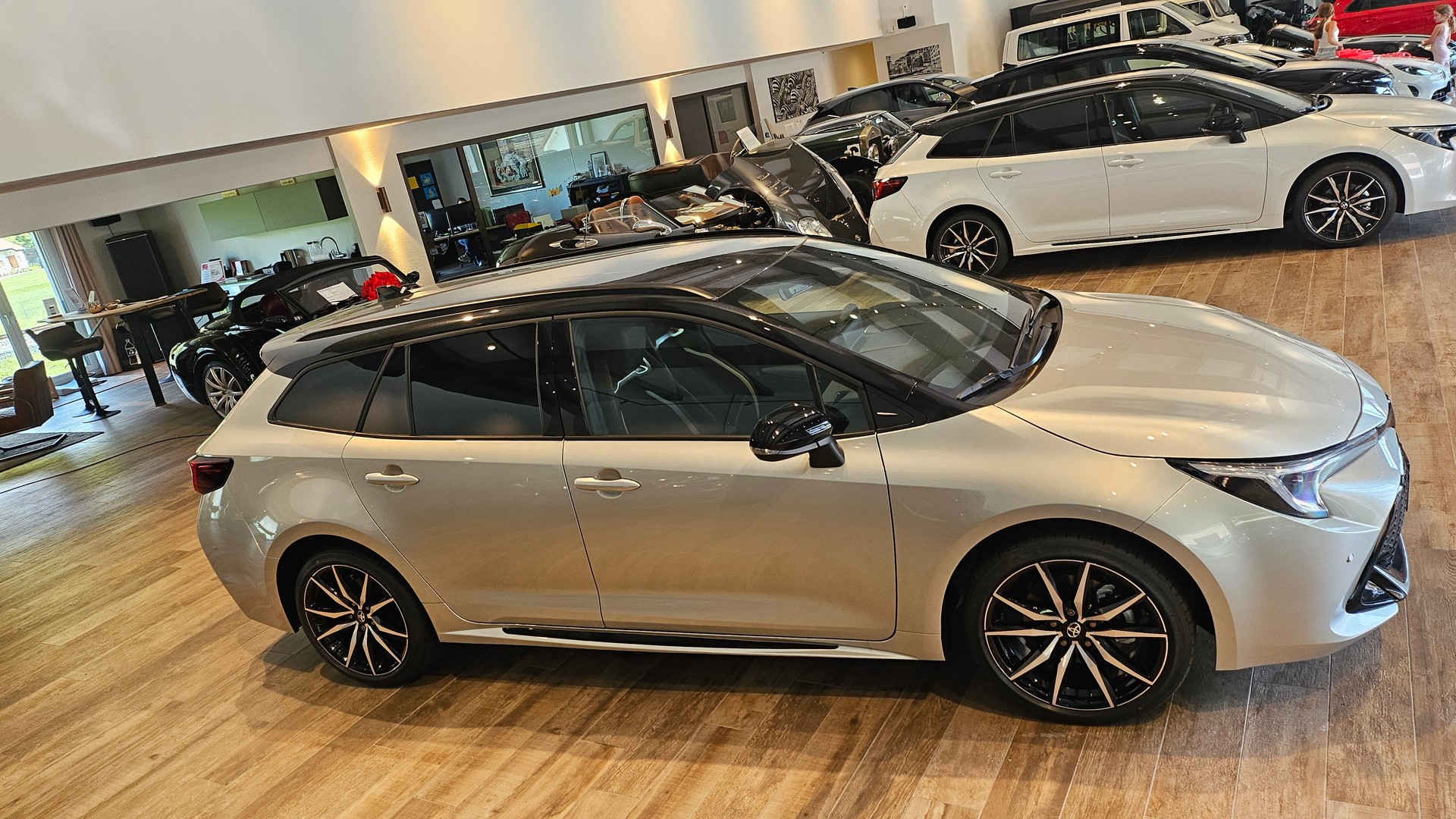 TOYOTA Corolla Touring Sports 2.0 HSD GR Sport e-CVTđ„đ„-image-7