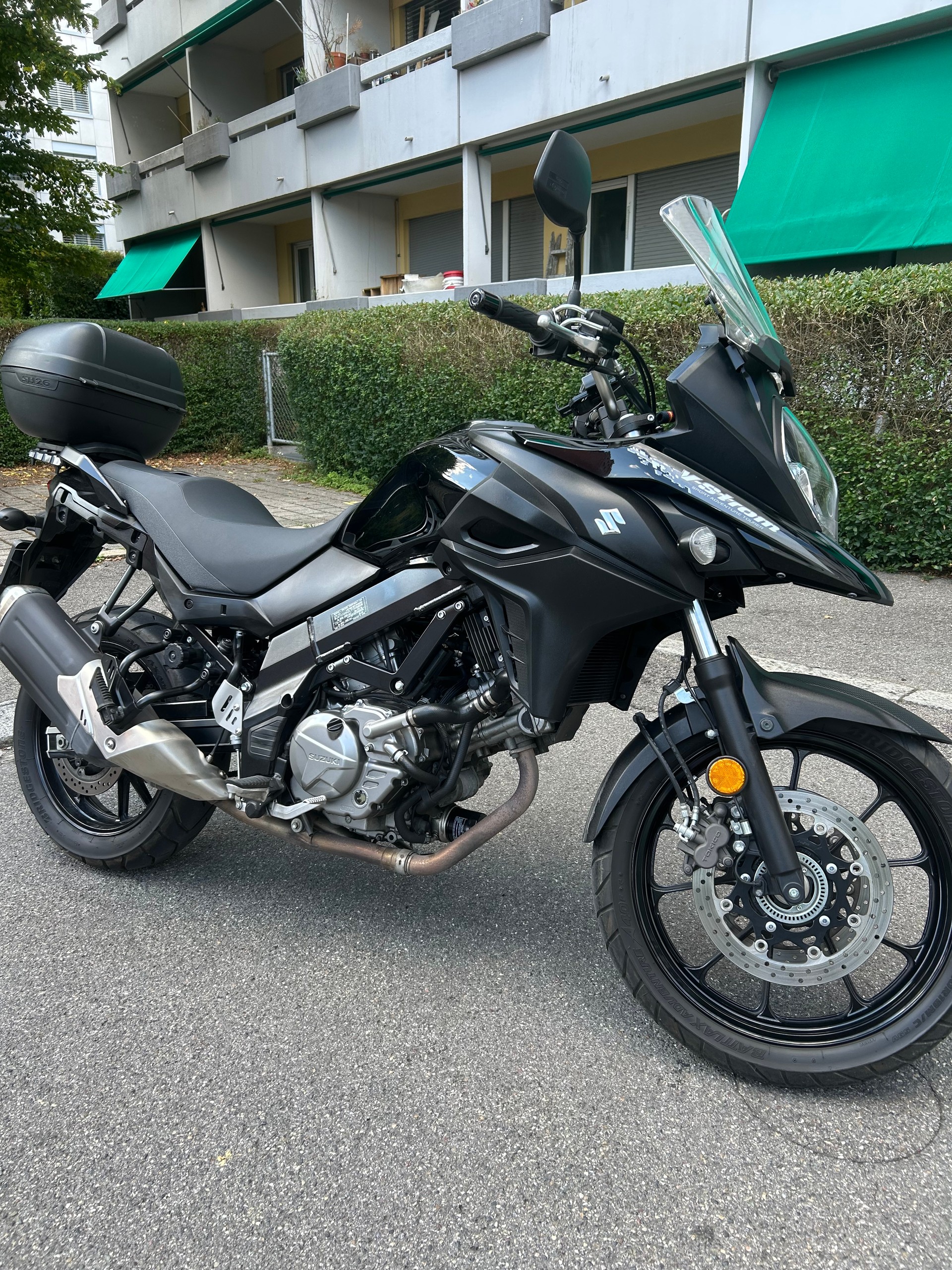 SUZUKI DL 650 XA ABS L7-image-4