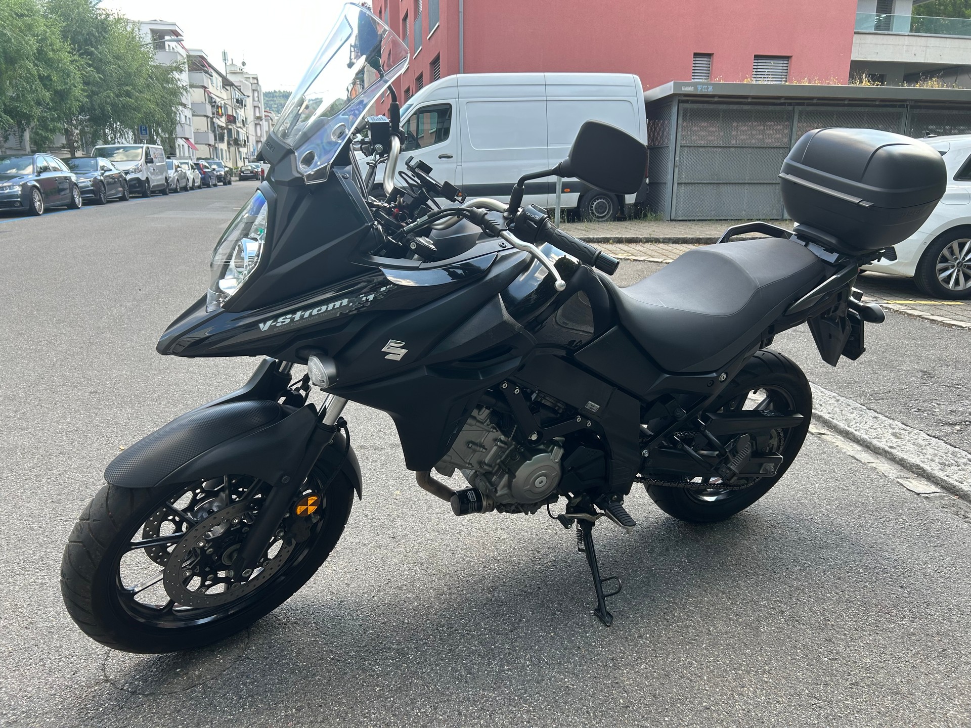 SUZUKI DL 650 XA ABS L7-image-6