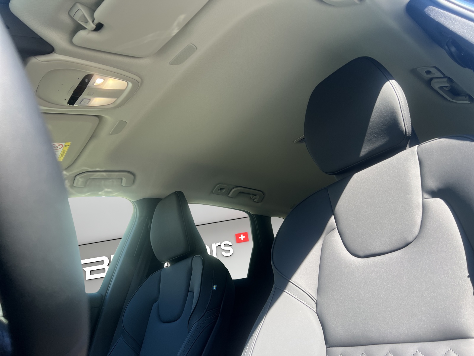 VOLVO XC60 T6 eAWD PluginHybrid Plus Dark Geartronic-image-14