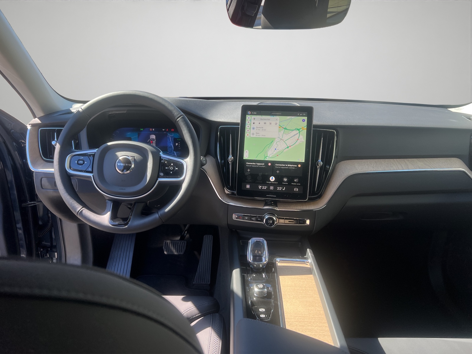 VOLVO XC60 T6 eAWD PluginHybrid Plus Dark Geartronic-image-11