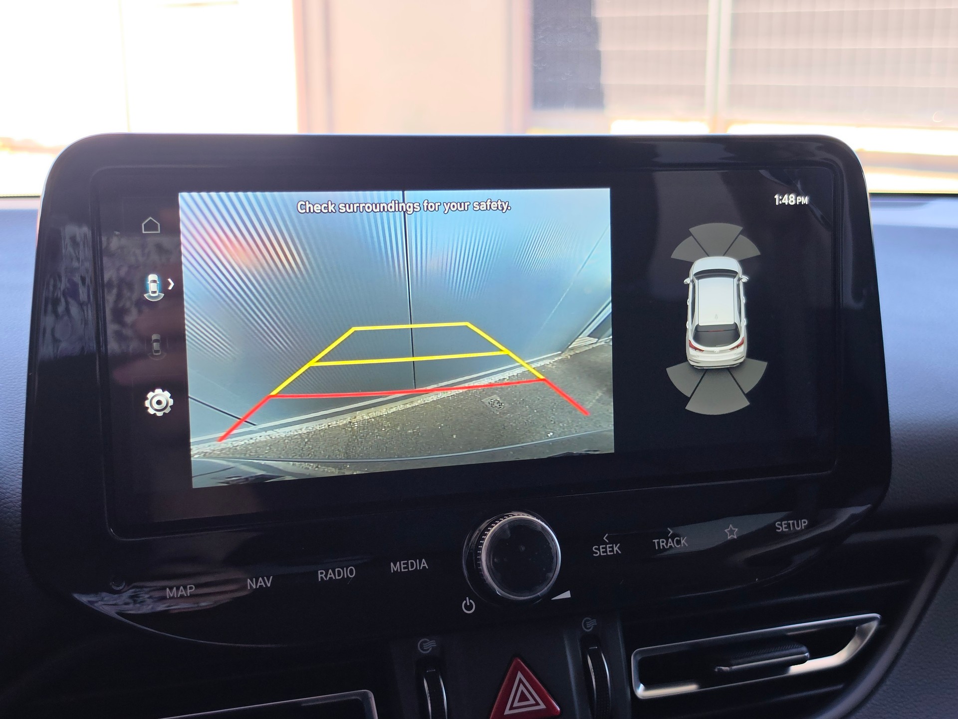 HYUNDAI i30 1.5 T-GDi Amplia DCT-image-10