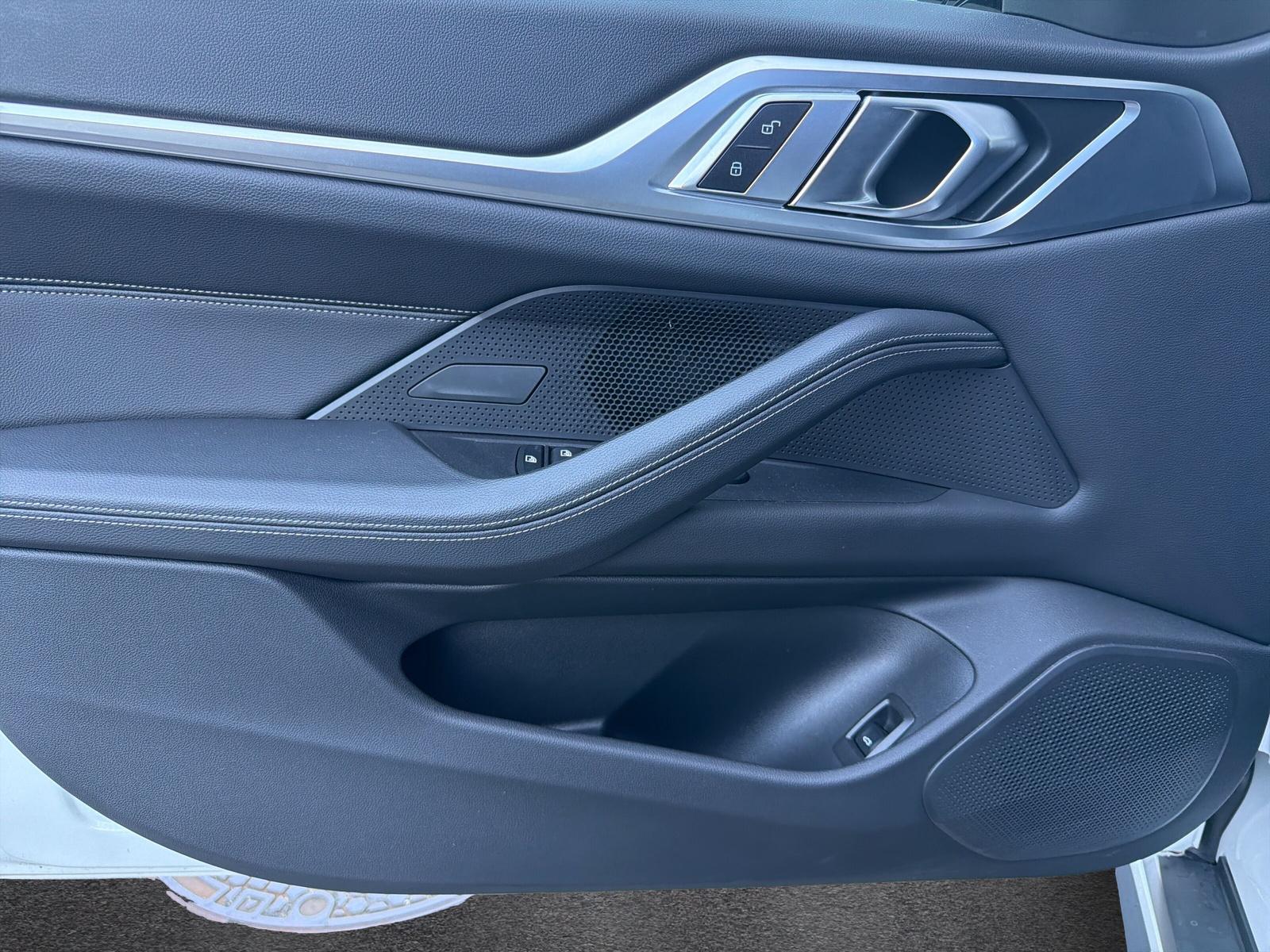 BMW i4 eDrive35 (CH) AHK ** Action de Leasing à 0.9% **-image-22