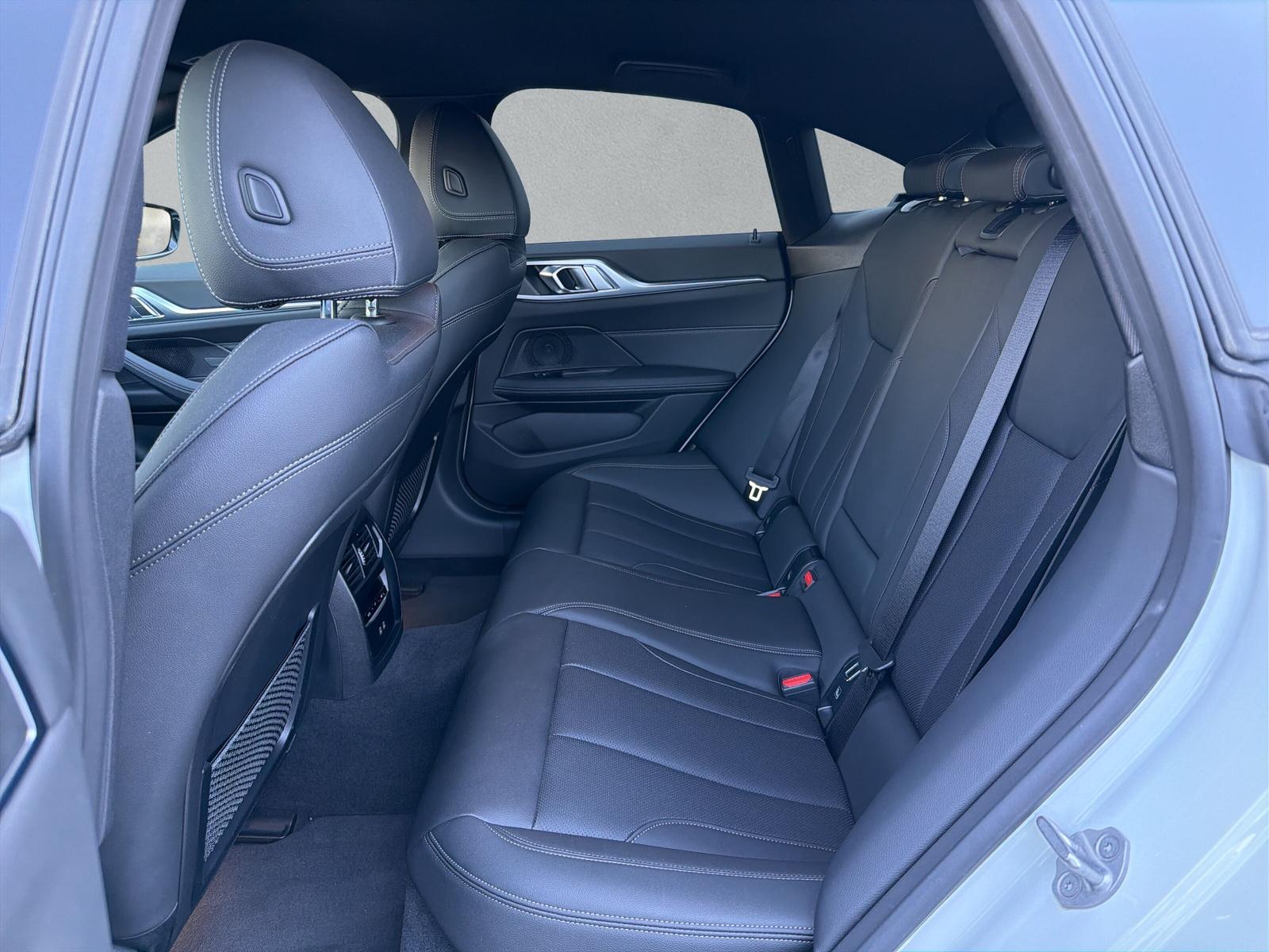 BMW i4 eDrive35 (CH) AHK ** Action de Leasing à 0.9% **-image-16