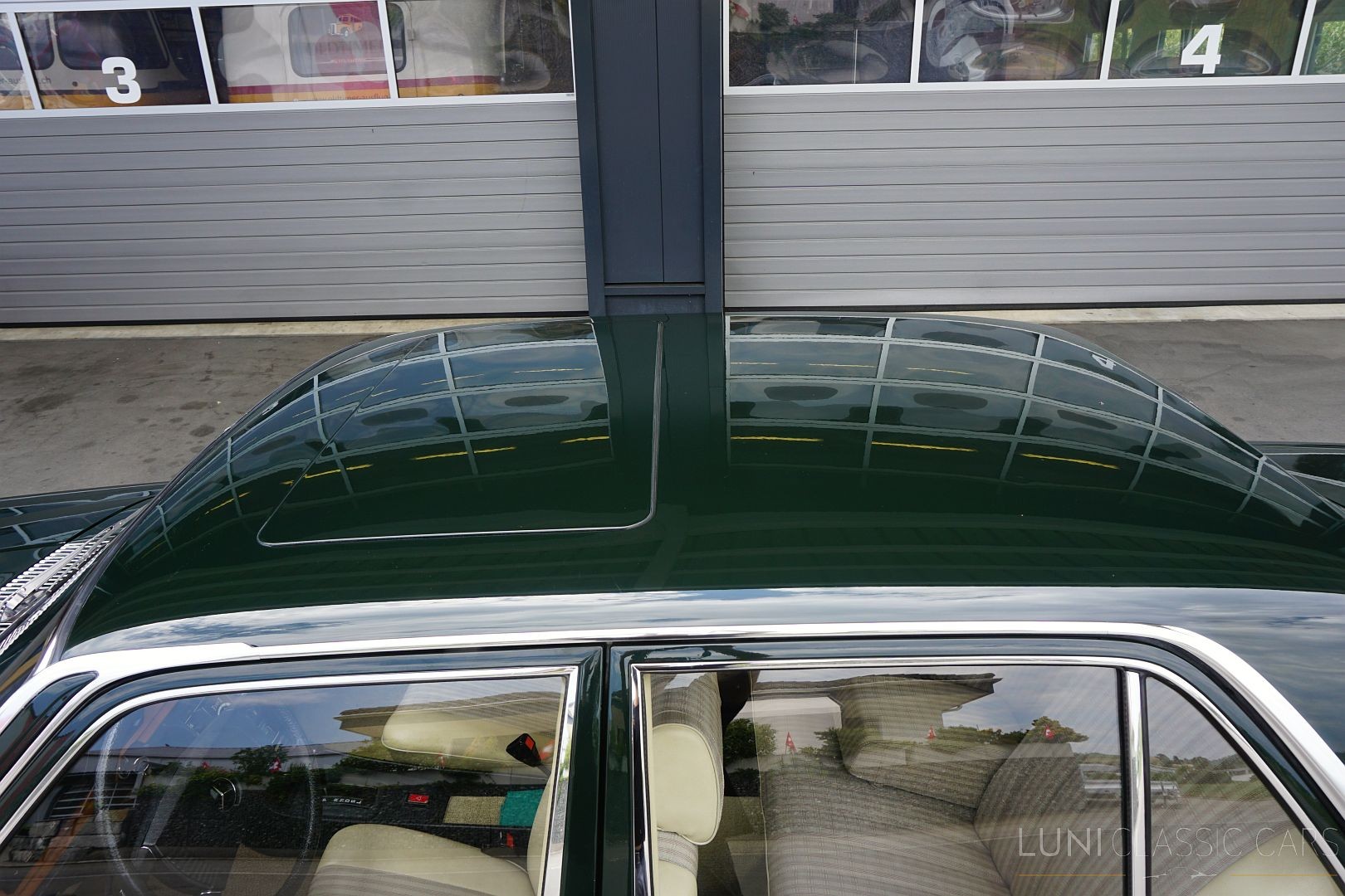MERCEDES-BENZ 280 S W116-image-9