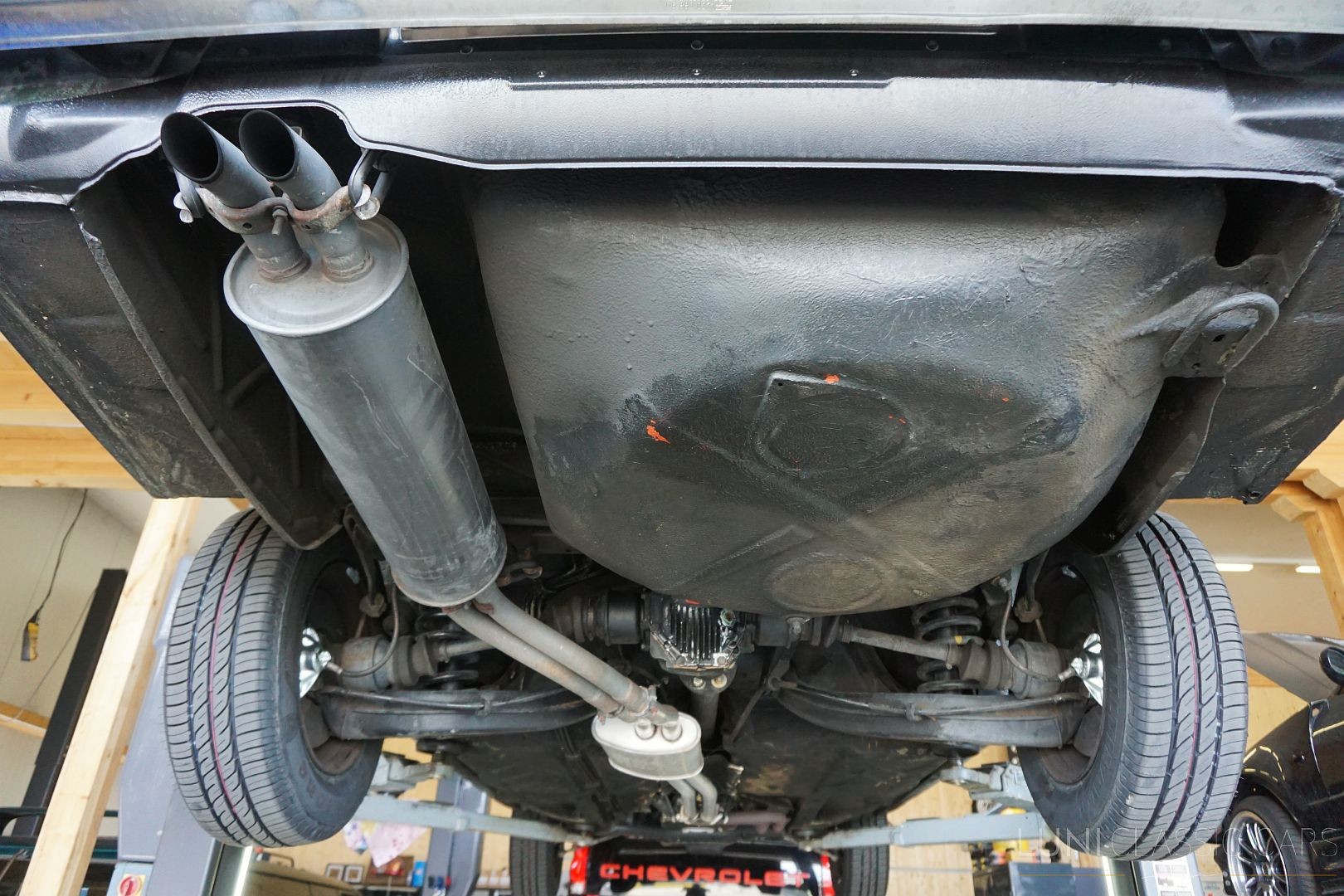 MERCEDES-BENZ 280 S W116-image-26