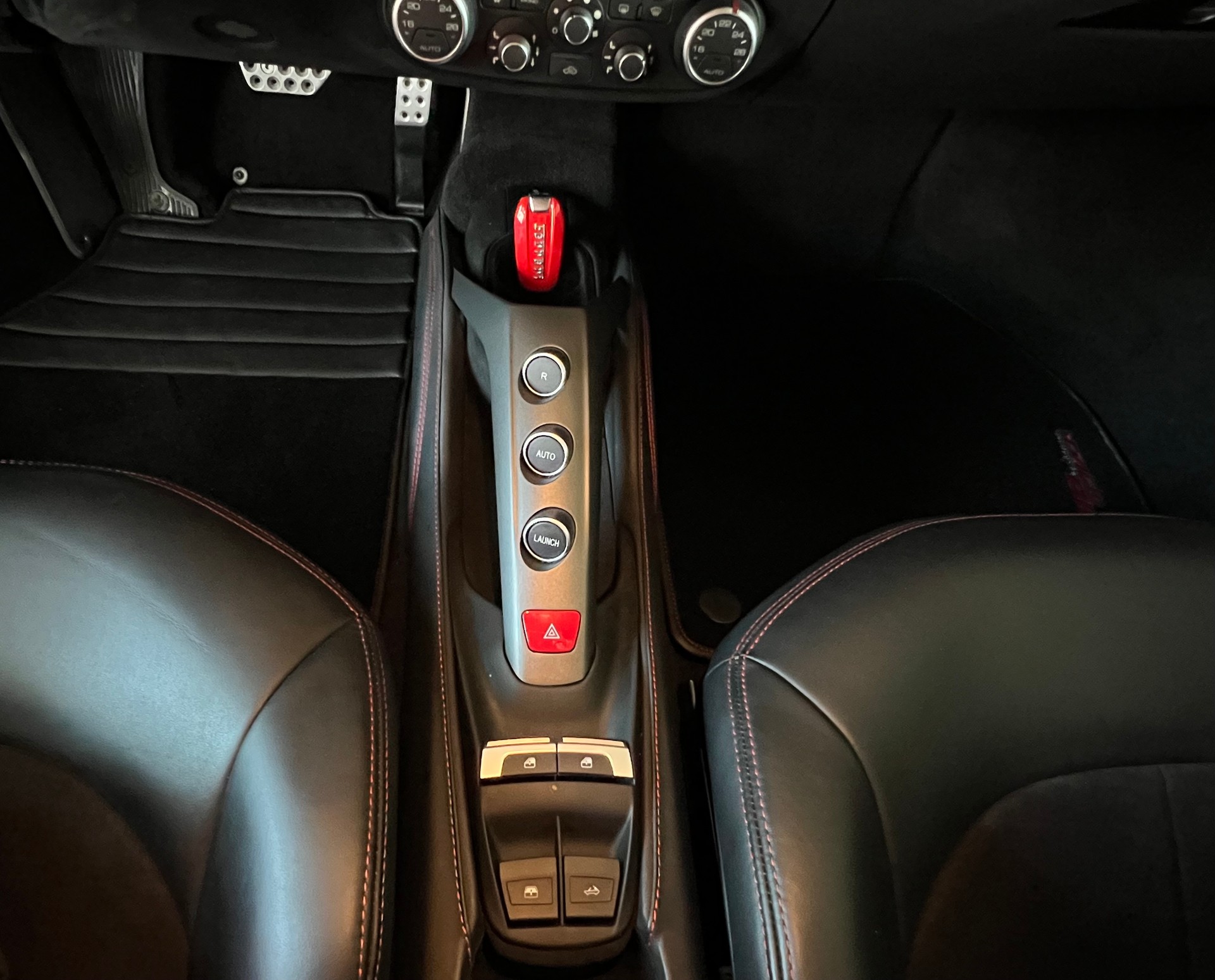 FERRARI 488 Spider 3.9 V8-image-8