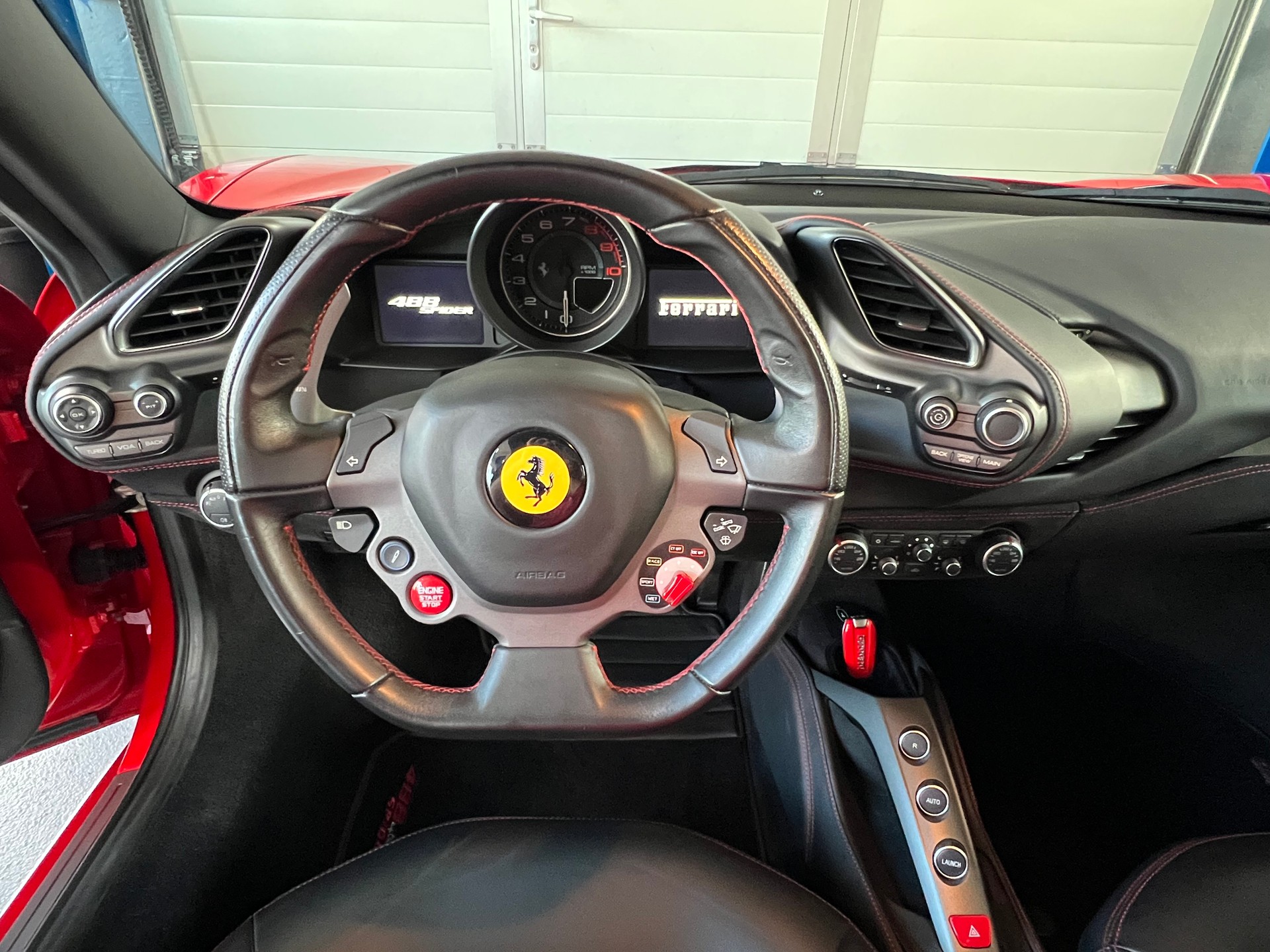 FERRARI 488 Spider 3.9 V8-image-7