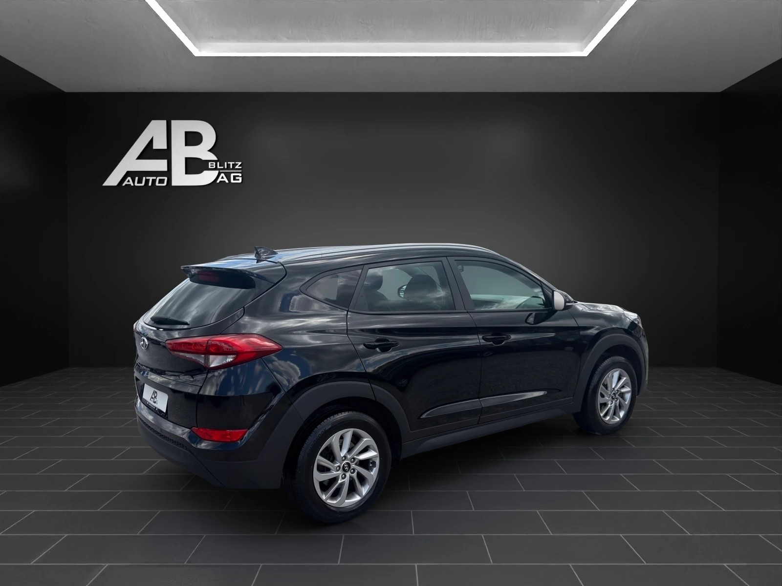 HYUNDAI Tucson 1.6 GDI-image-4