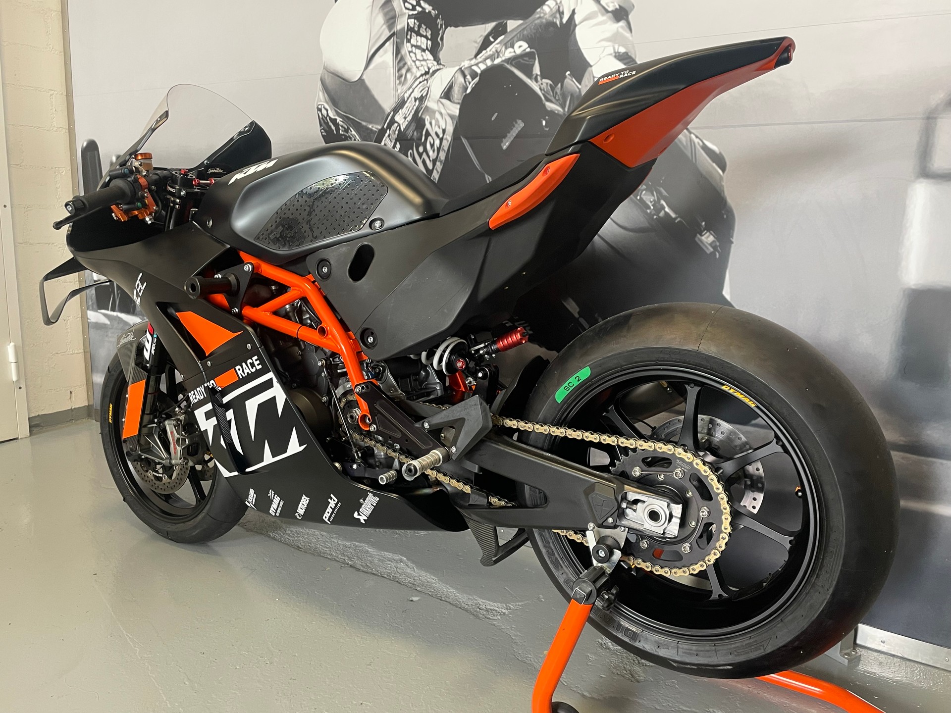 KTM RC8C-image-5