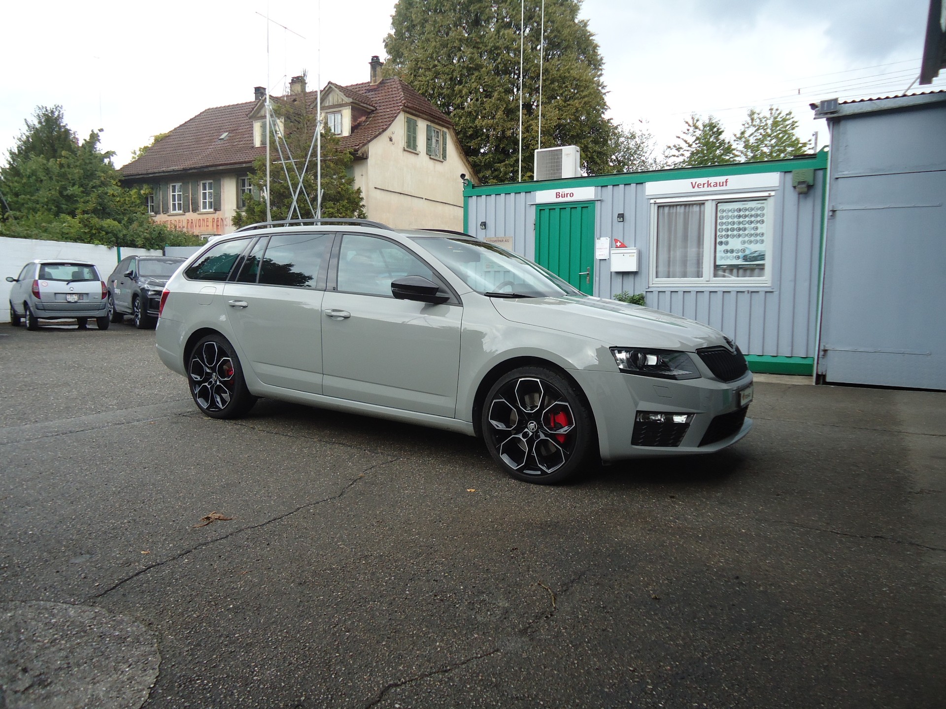SKODA Octavia Combi 2.0 TSI RS 230 DSG steelgrey ! !
