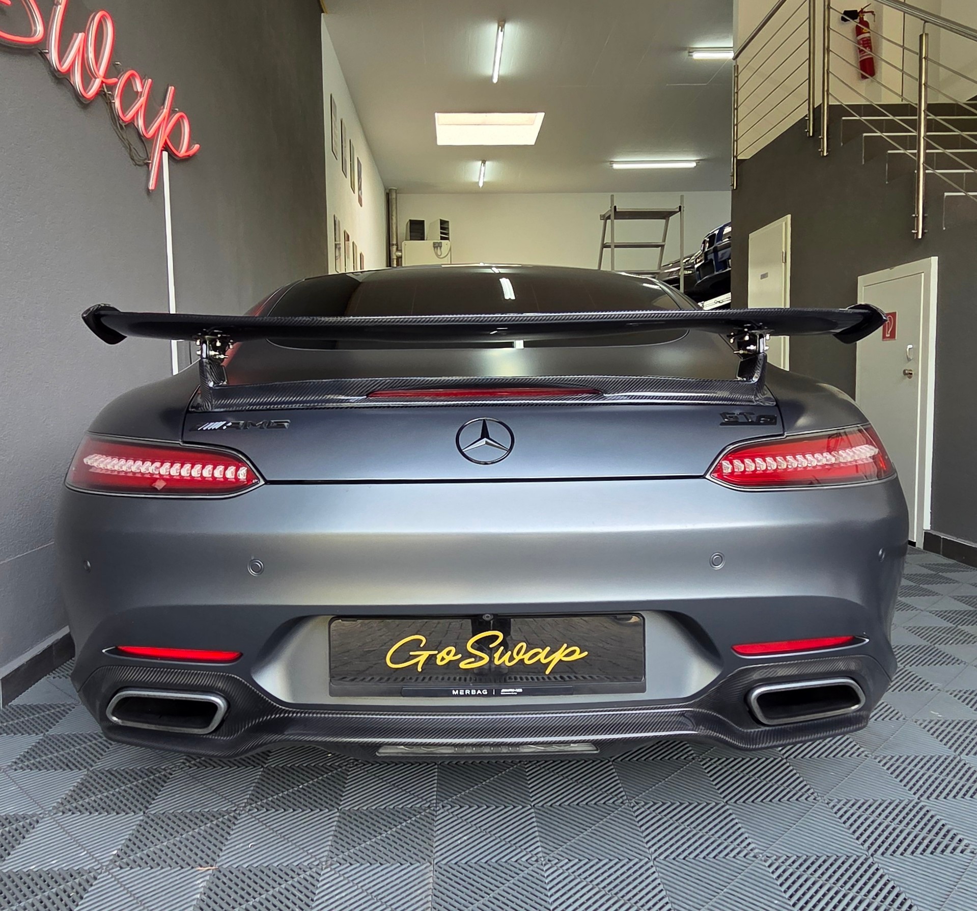 MERCEDES-BENZ AMG GT S Speedshift DCT-image-7