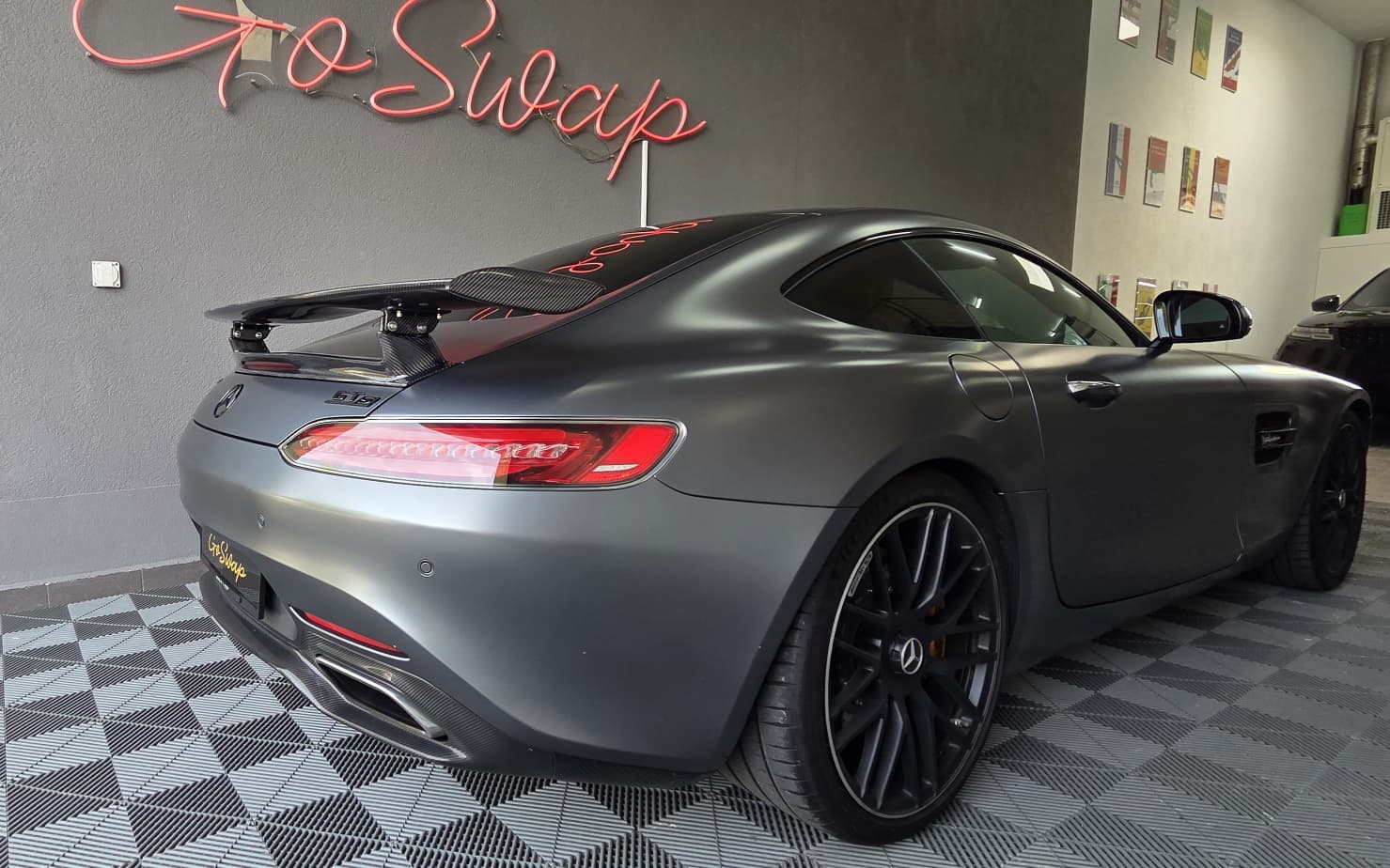 MERCEDES-BENZ AMG GT S Speedshift DCT-image-6