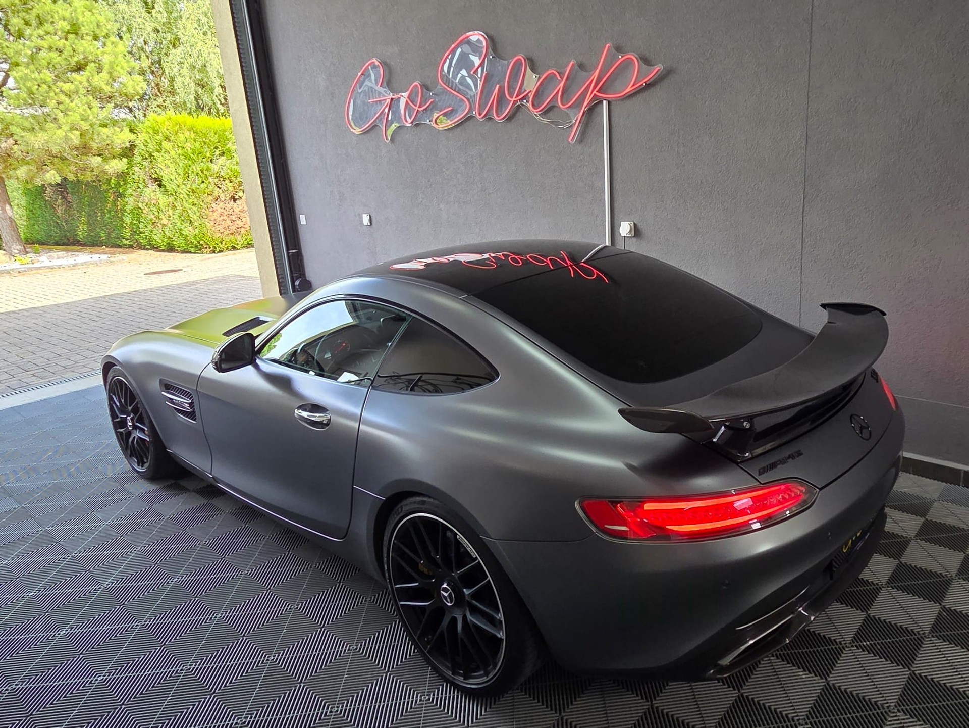 MERCEDES-BENZ AMG GT S Speedshift DCT-showroom-element-3