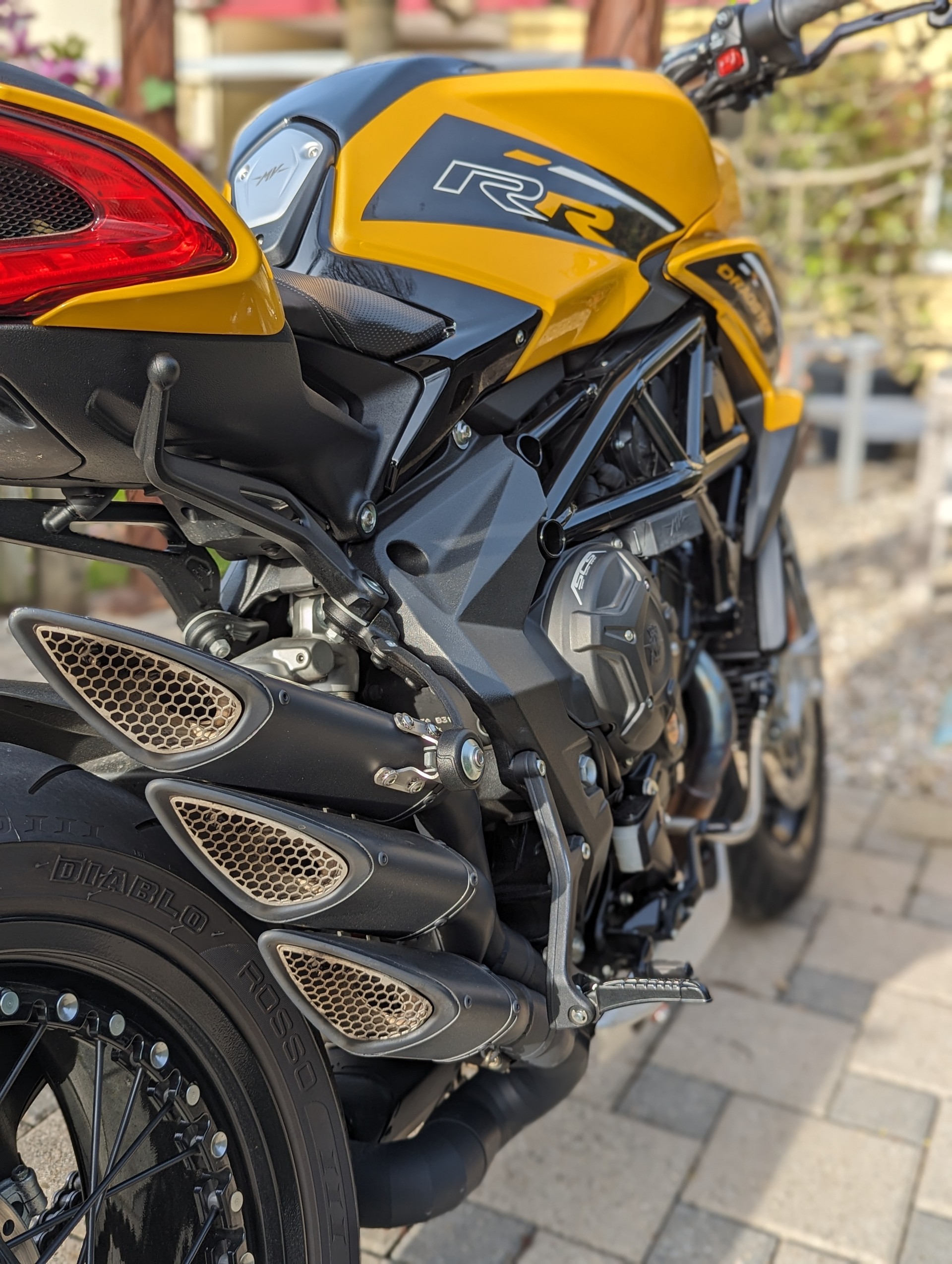 MV AGUSTA Dragster 800 RR SCS-image-5
