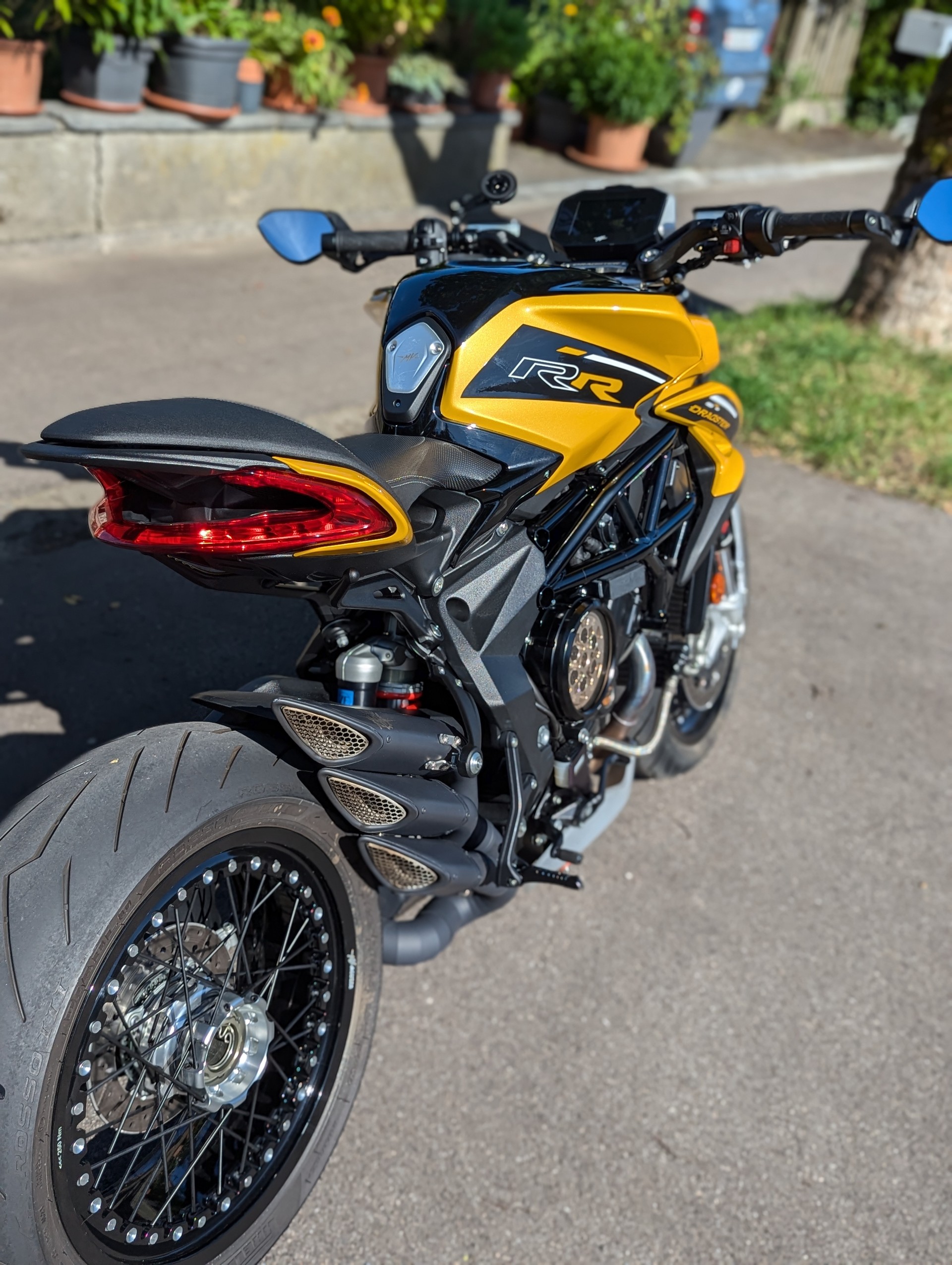 MV AGUSTA Dragster 800 RR SCS-image-3